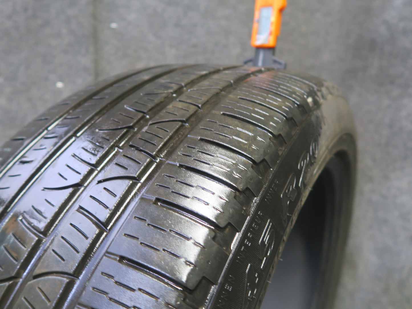 Pirelli Scorpion Verde ALL Season Tire 265/45 R20 104V 1124 6/32 Tread