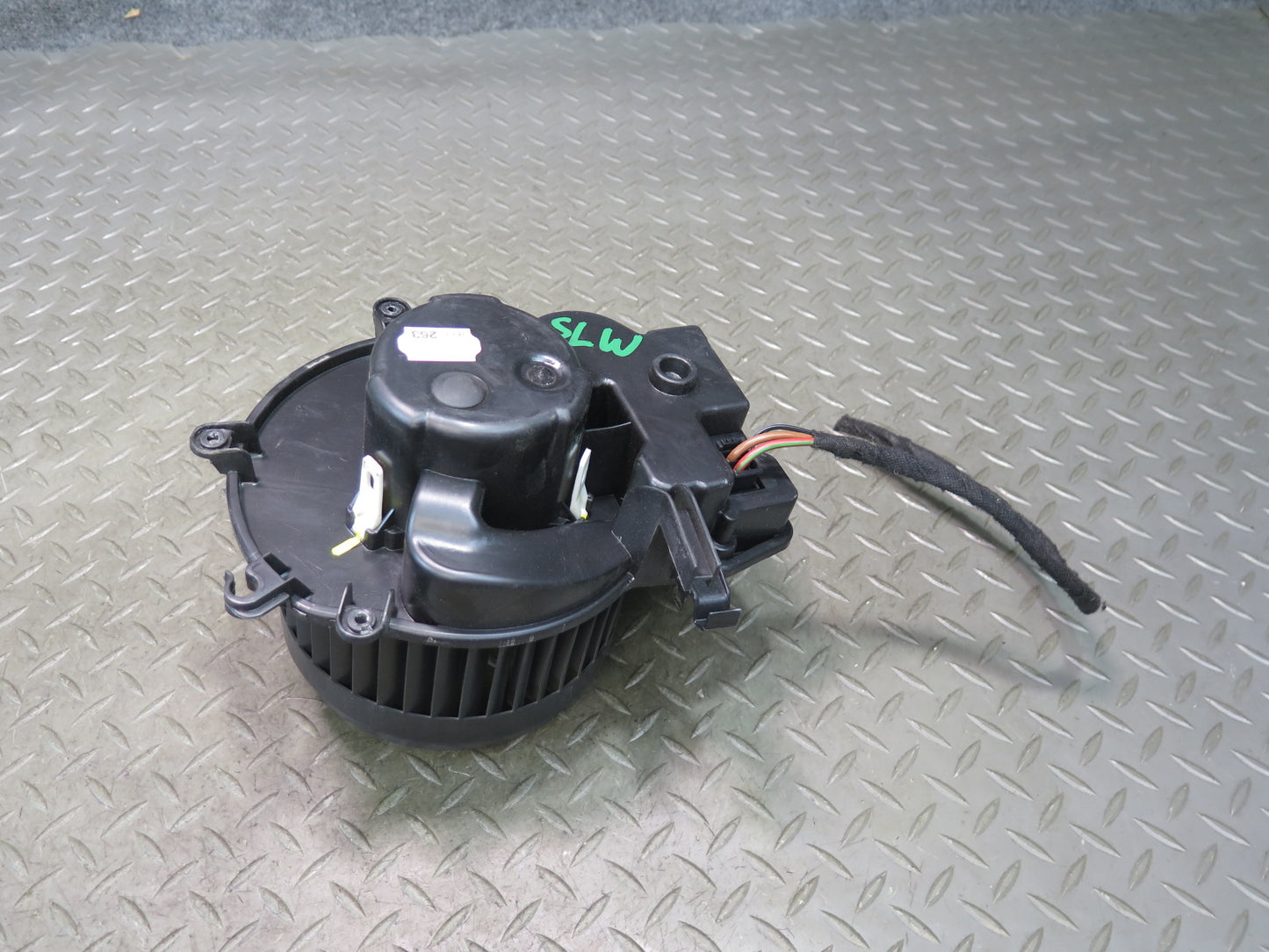 03-12 Mercedes R230 Sl-class A/C Air Heater Blower Motor Fan w Resistor OEM
