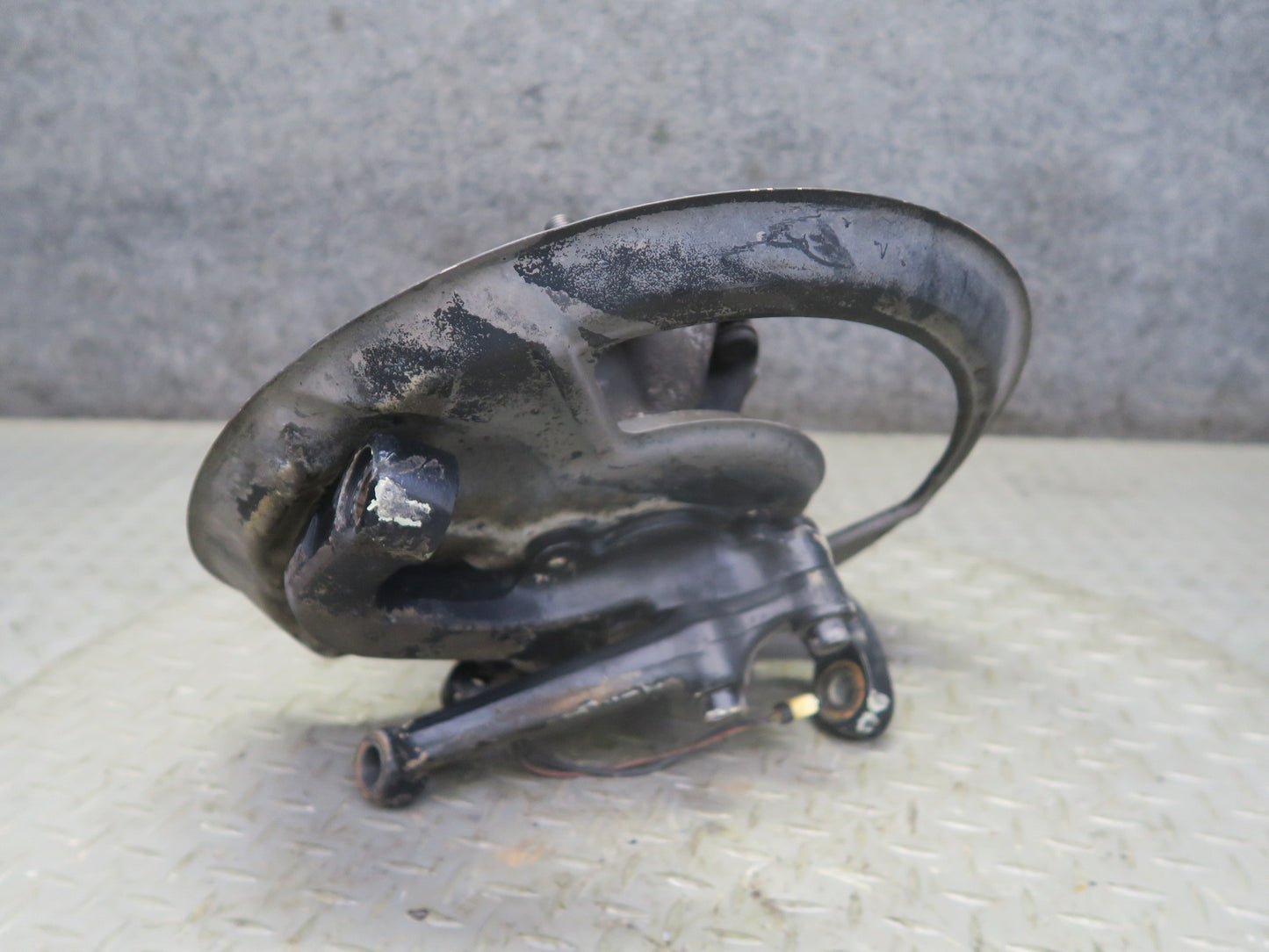1987 Porsche 928 S4 Front Right Spindle Knuckle Wheel Hub Bearing 59K Miles