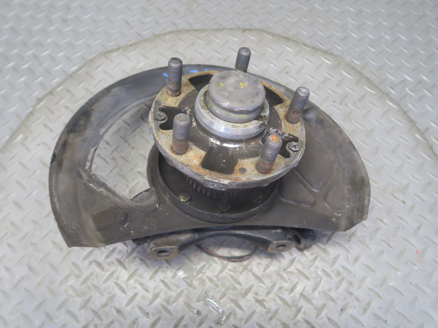 1987 Porsche 928 S4 Front Right Spindle Knuckle Wheel Hub Bearing 59K Miles