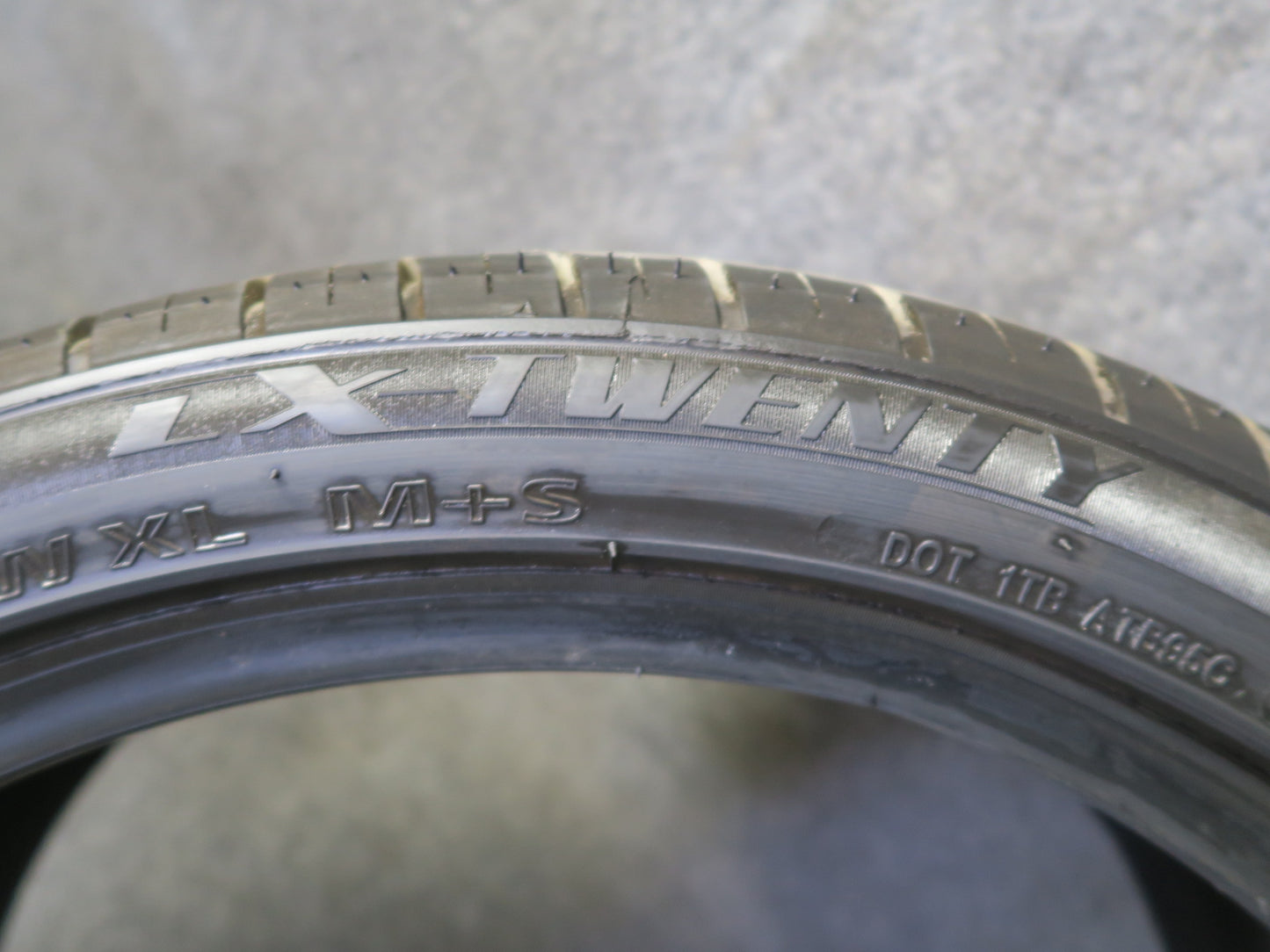 Set of 2 Lexani Lx-twenty A/S Tire 275/35 ZR20 102W XL 1625 9/32 Tread