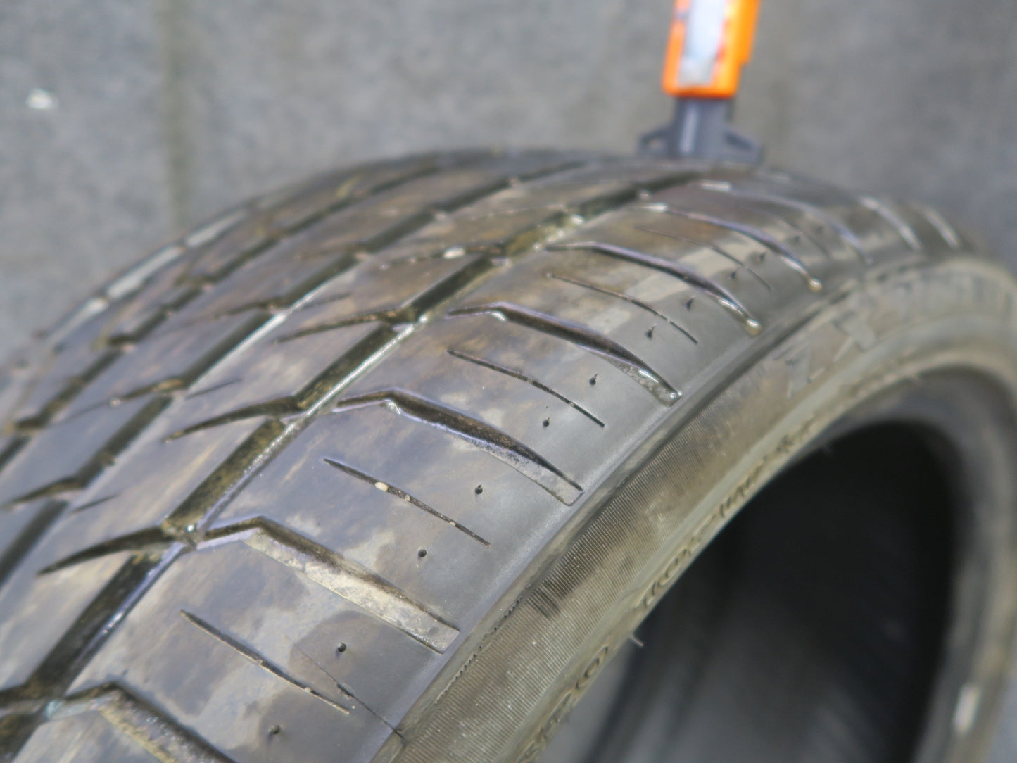 Set of 2 Lexani Lx-twenty A/S Tire 275/35 ZR20 102W XL 1625 9/32 Tread