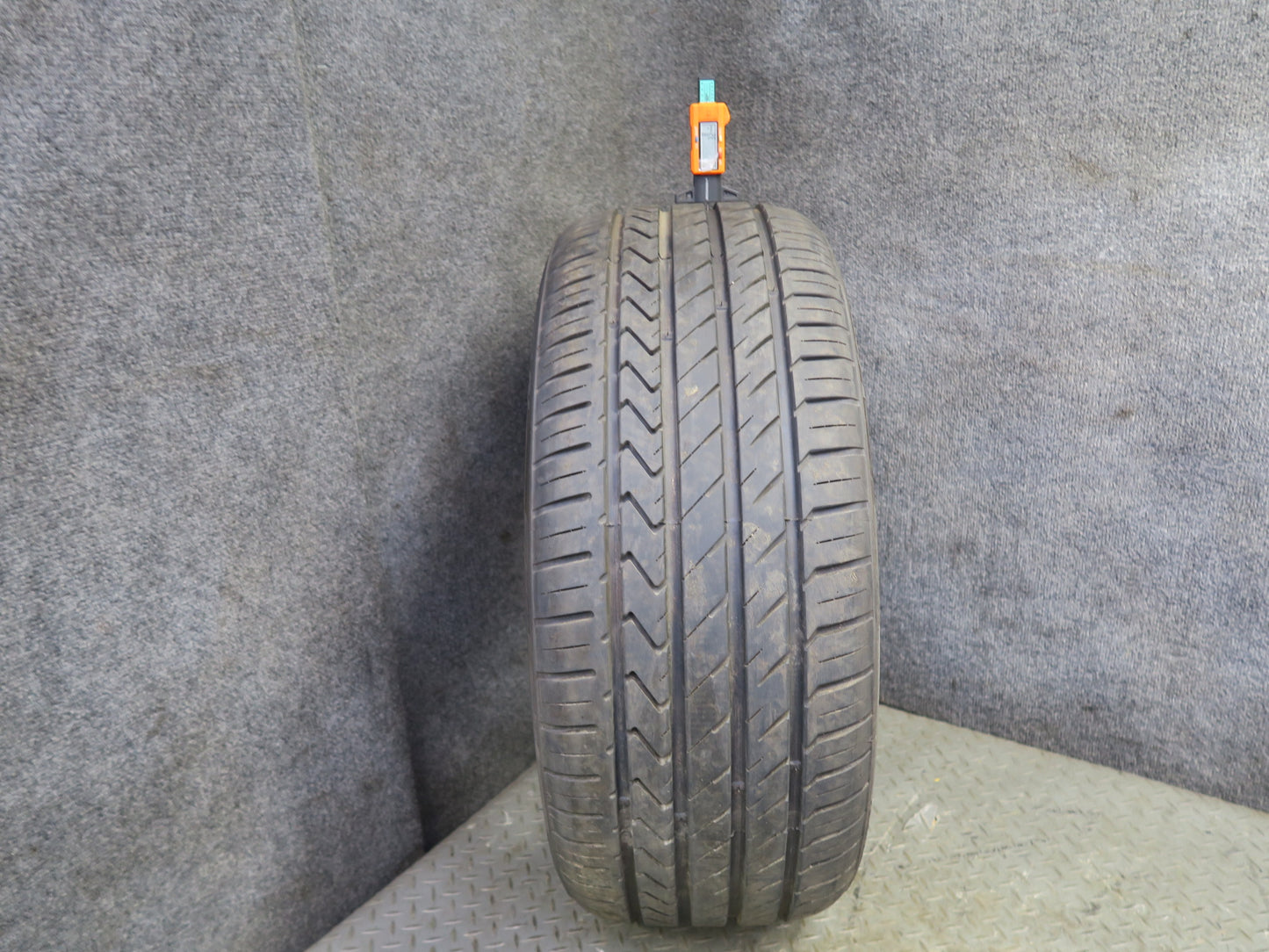 Set of 2 Lexani Lx-twenty A/S Tire 245/40 ZR20 99W XL 0225 8/32 Tread