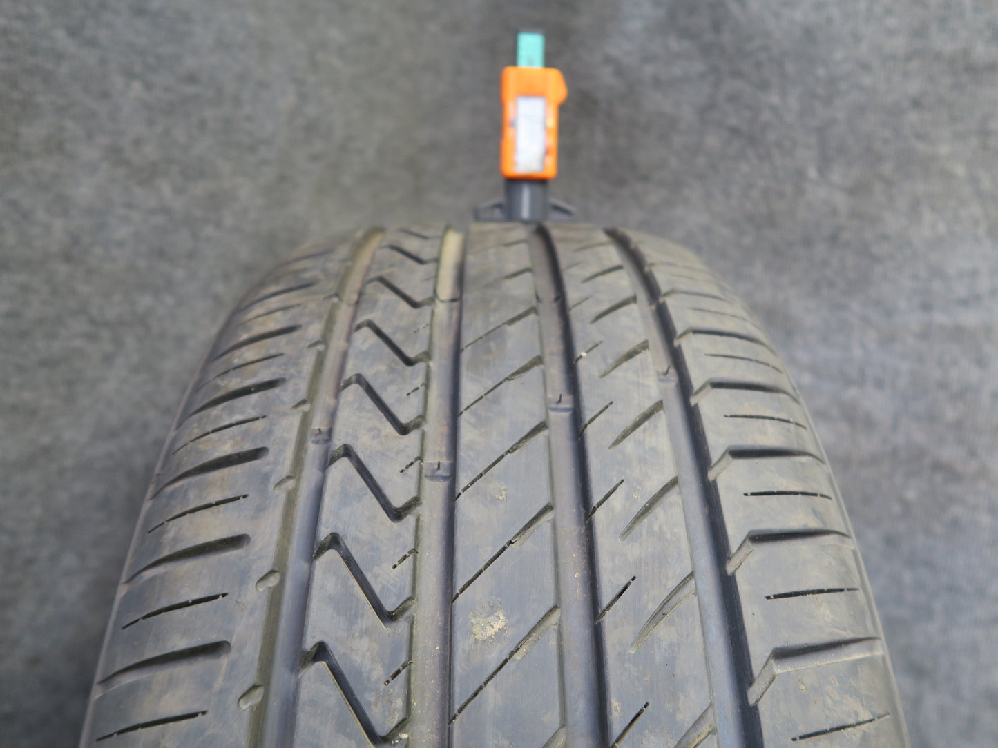 Set of 2 Lexani Lx-twenty A/S Tire 245/40 ZR20 99W XL 0225 8/32 Tread
