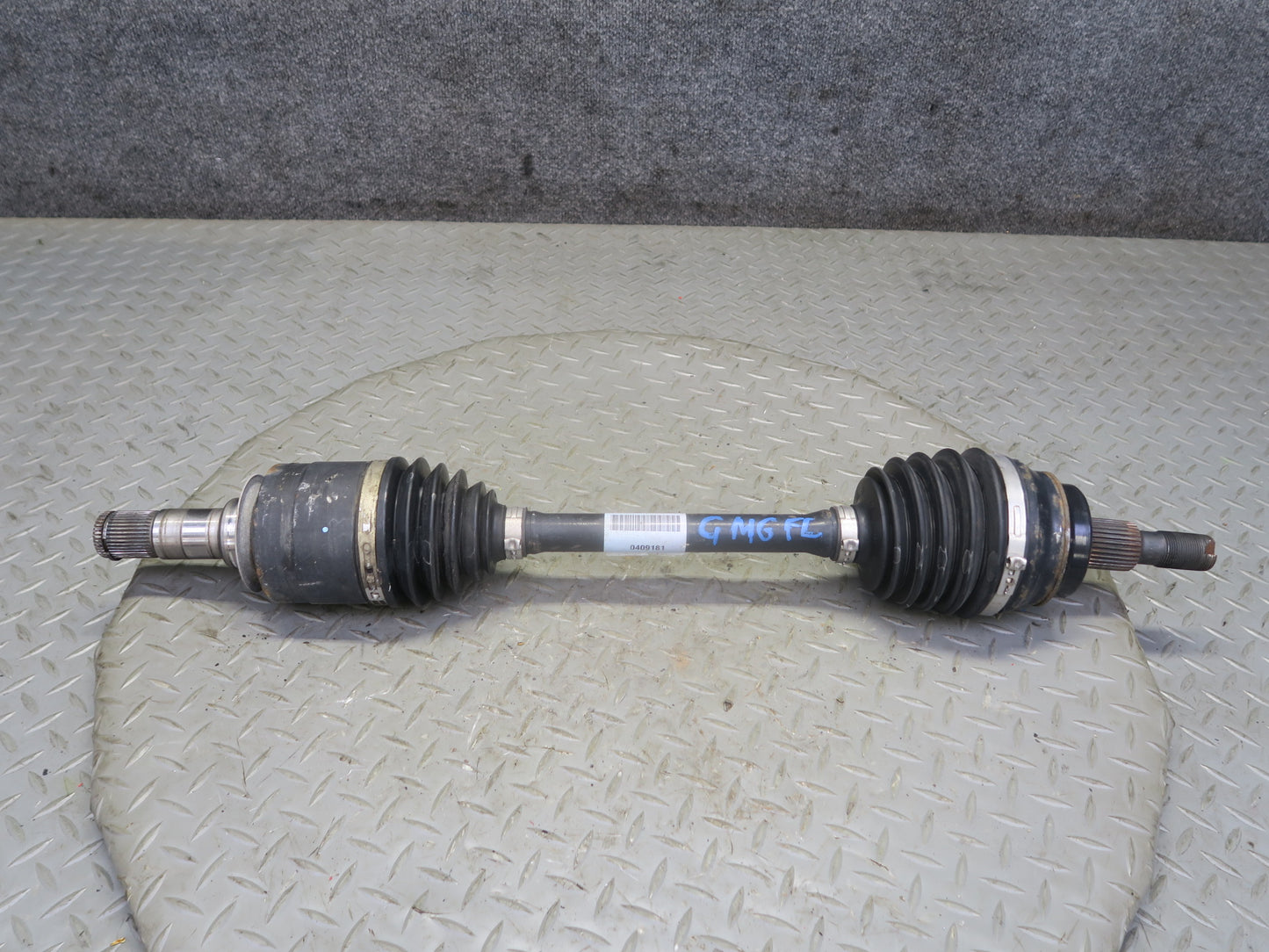 2017-2019 Mercedes X166 GLS450 Front Left Driver Side Axle Shaft Halfshaft
