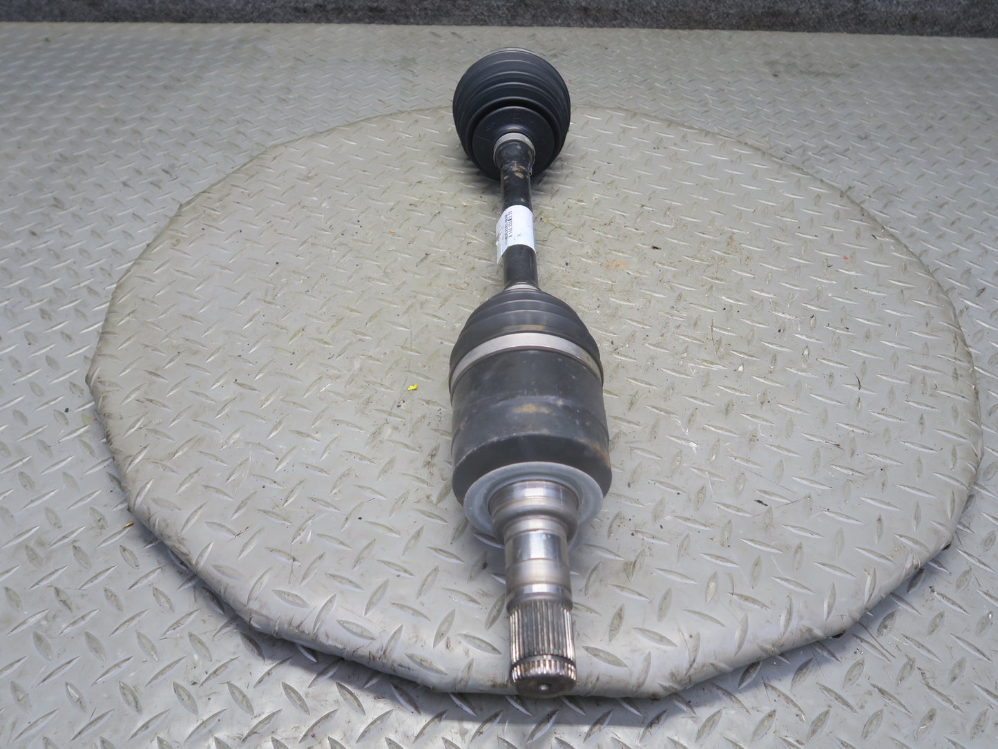 2017-2019 Mercedes X166 GLS450 Front Left Driver Side Axle Shaft Halfshaft