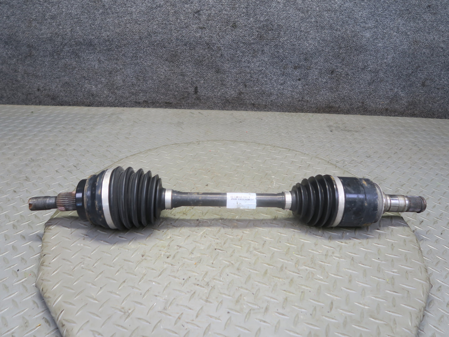 2017-2019 Mercedes X166 GLS450 Front Left Driver Side Axle Shaft Halfshaft