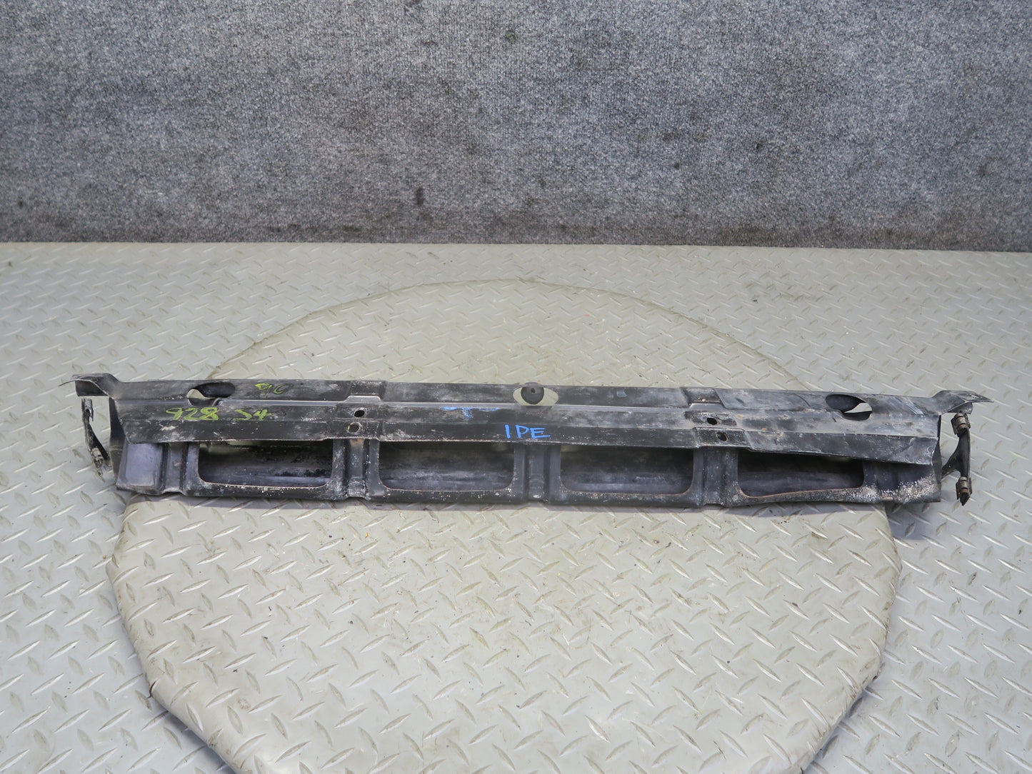 1987-1991 Porsche 928 S4 Front Bumper Lower Support Bracket Carrier