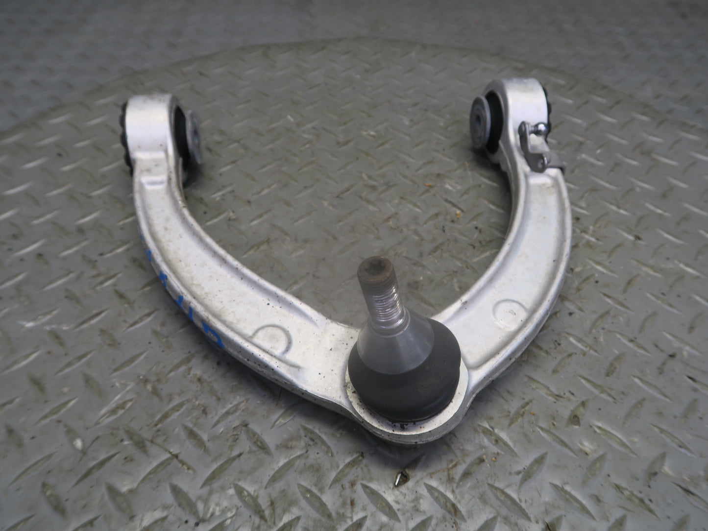 2013-2019 Mercedes X166 GLS450 Front Left Driver Side Upper Control Arm