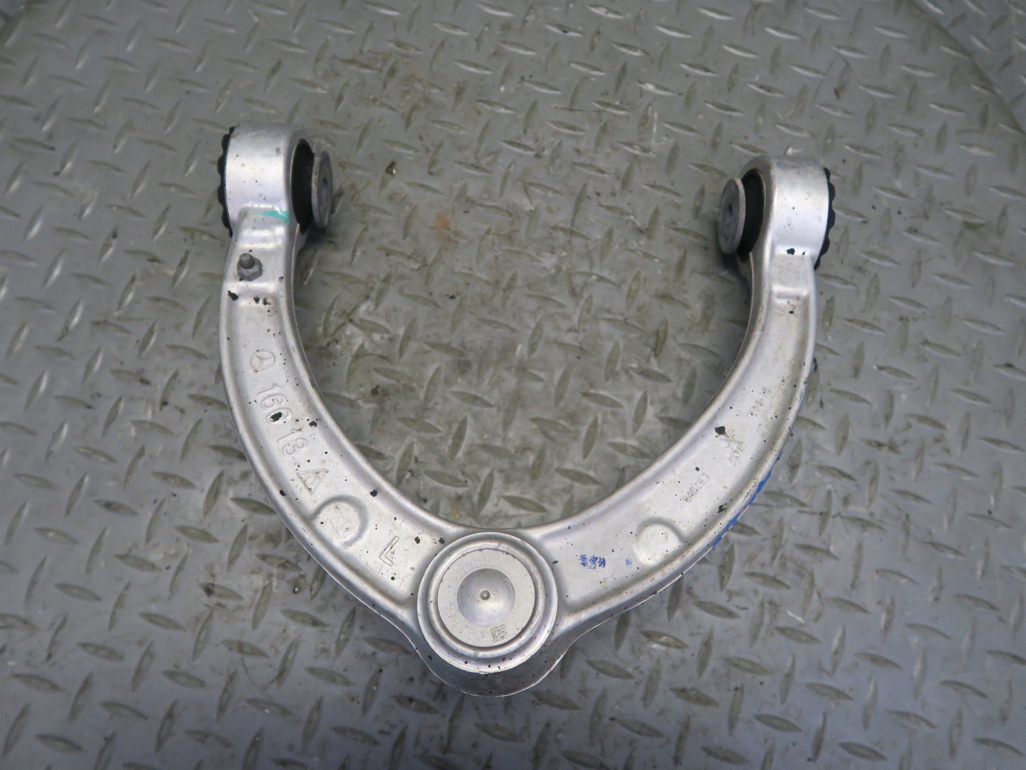 2013-2019 Mercedes X166 GLS450 Front Left Driver Side Upper Control Arm