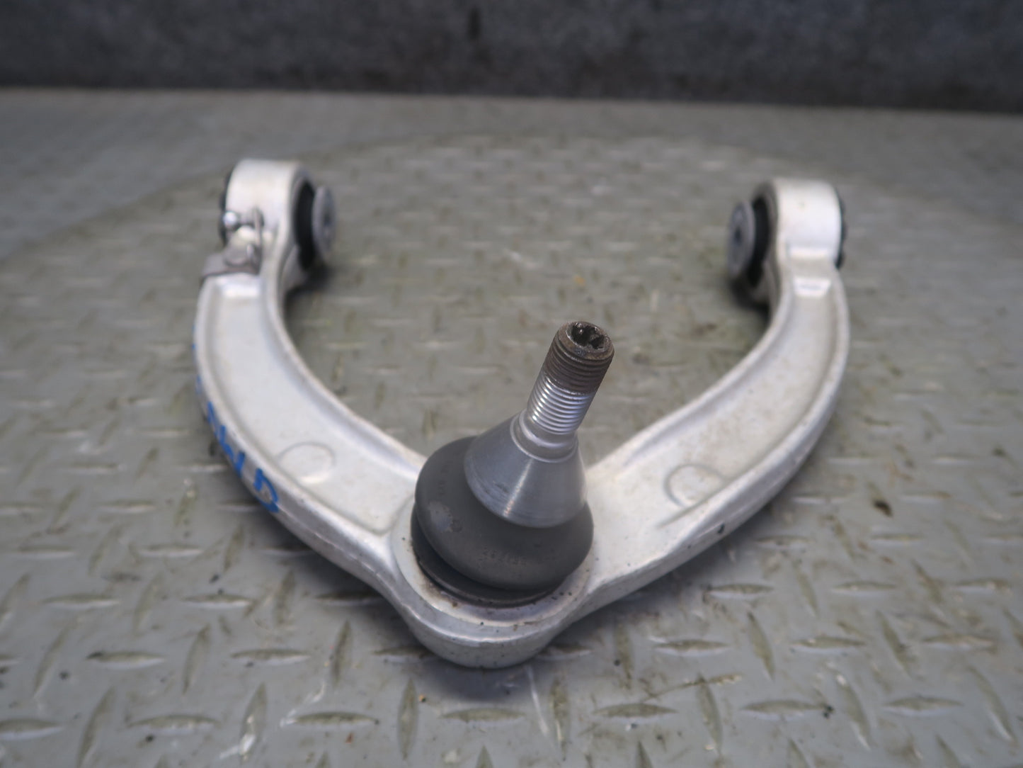 2013-2019 Mercedes X166 GLS450 Front Right Pass Side Upper Control Arm