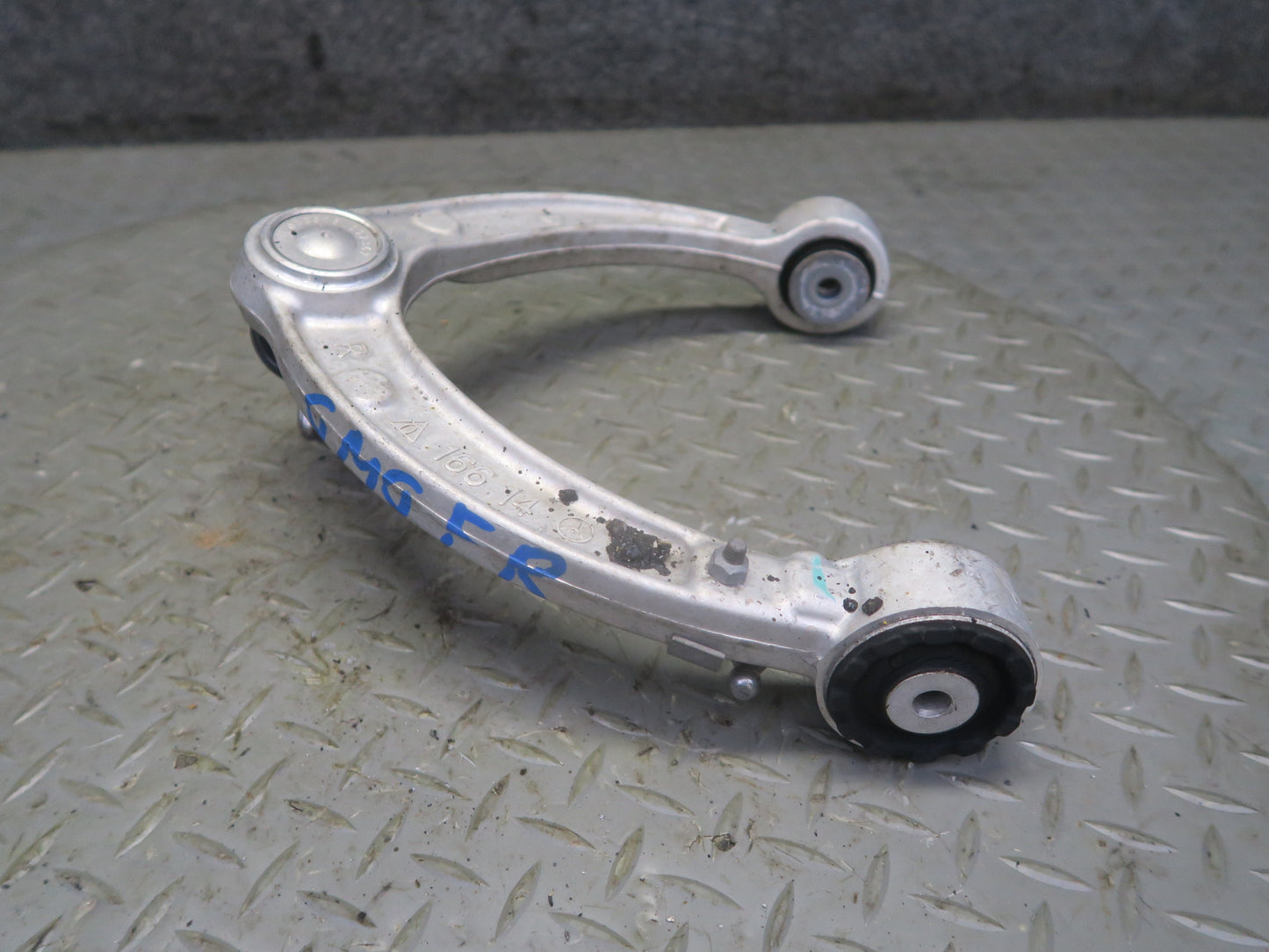 2013-2019 Mercedes X166 GLS450 Front Right Pass Side Upper Control Arm