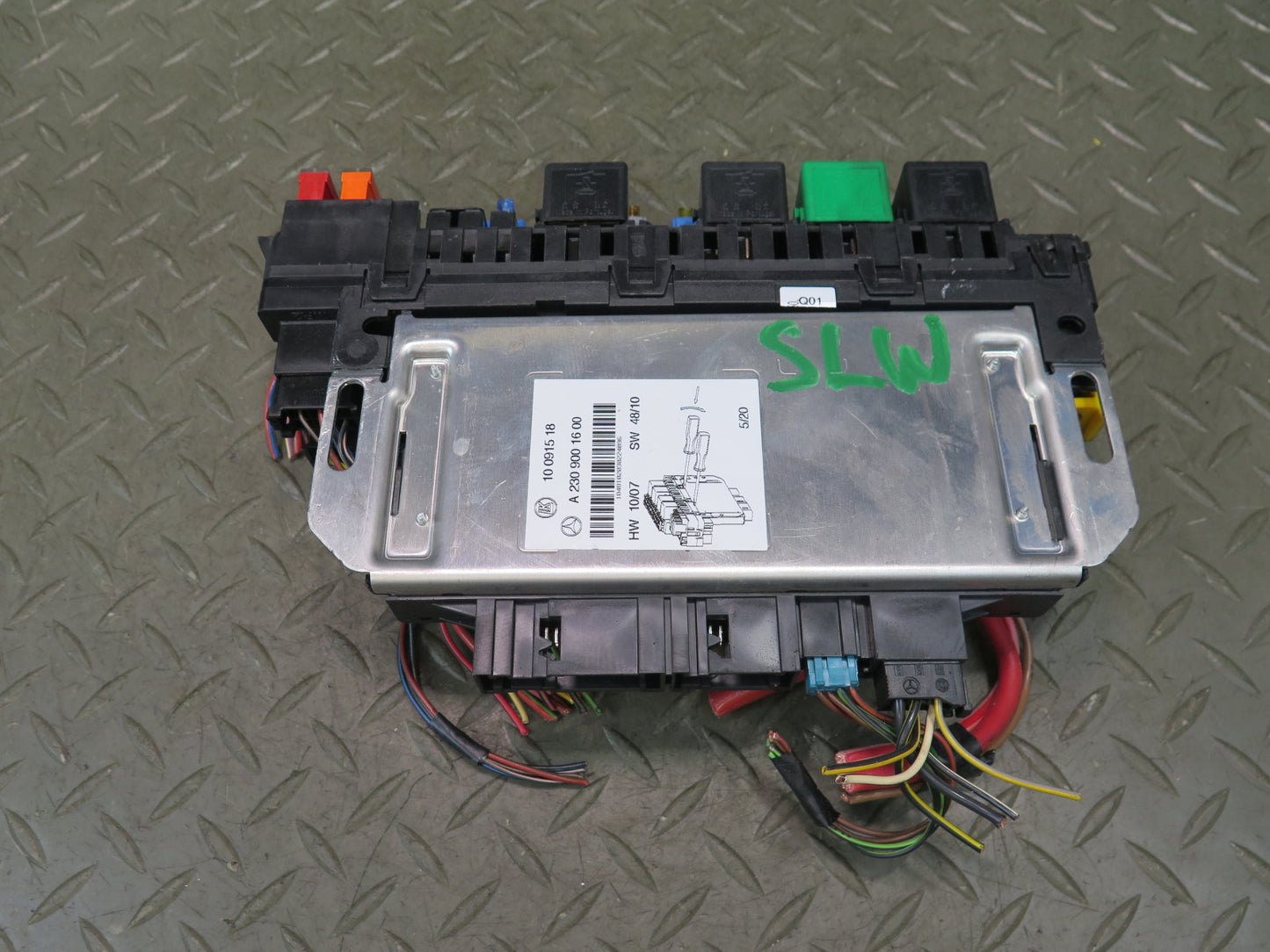 03-12 Mercedes R230 SL550 Front Right SAM Fuse Relay Box Module 2309001600 OEM