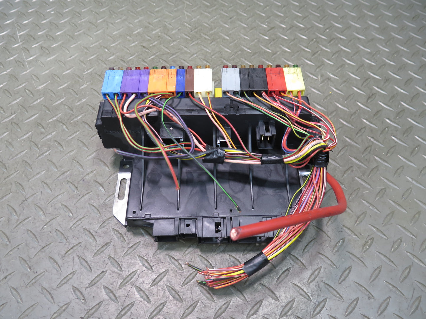 03-12 Mercedes R230 SL550 Front Left SAM Fuse Box Control Module 2305453832 OEM