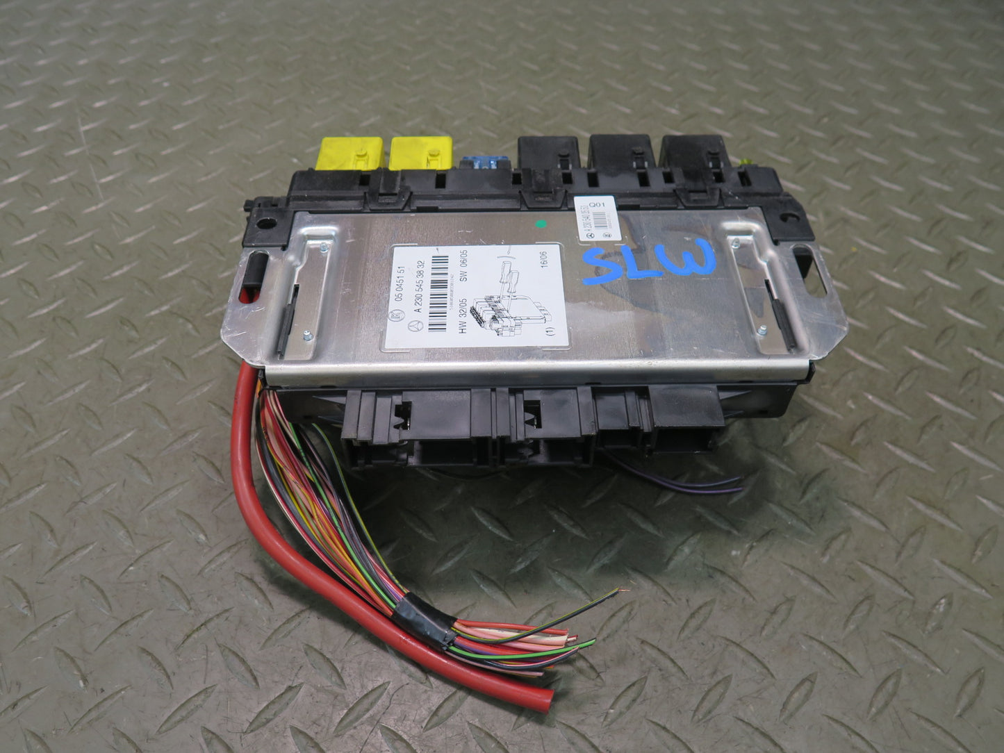 03-12 Mercedes R230 SL550 Front Left SAM Fuse Box Control Module 2305453832 OEM