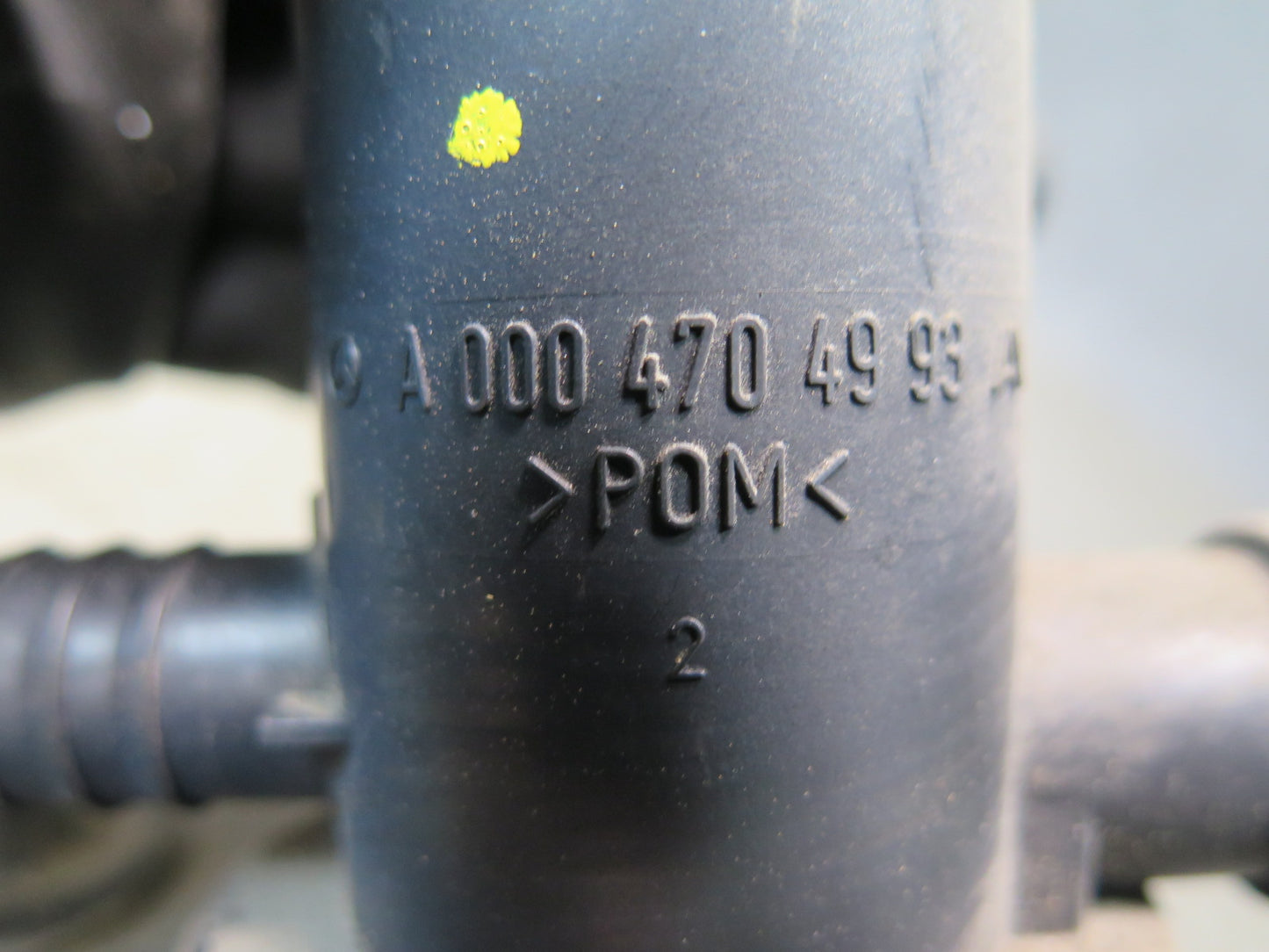 03-08 Mercedes R230 SL550 Fuel Evap Vapor Charcoal Canister 2304700359 OEM