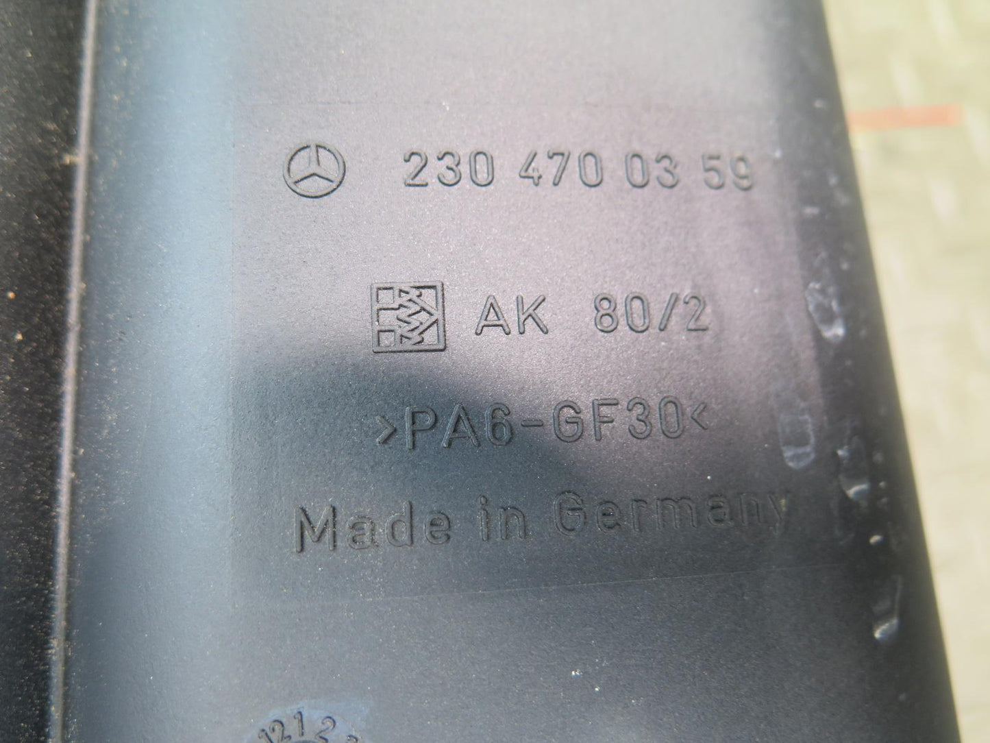 03-08 Mercedes R230 SL550 Fuel Evap Vapor Charcoal Canister 2304700359 OEM