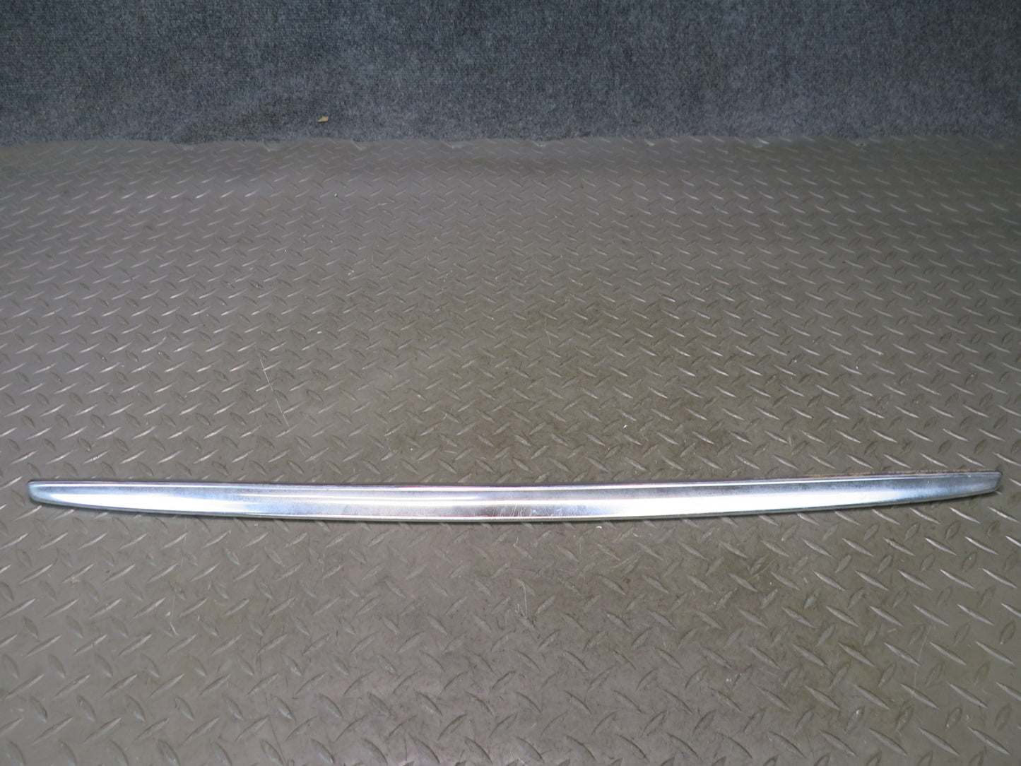 86-91 Mercedes W126 Rear Trunk Handle Chrome Trim Molding Cover 1267580196 OEM