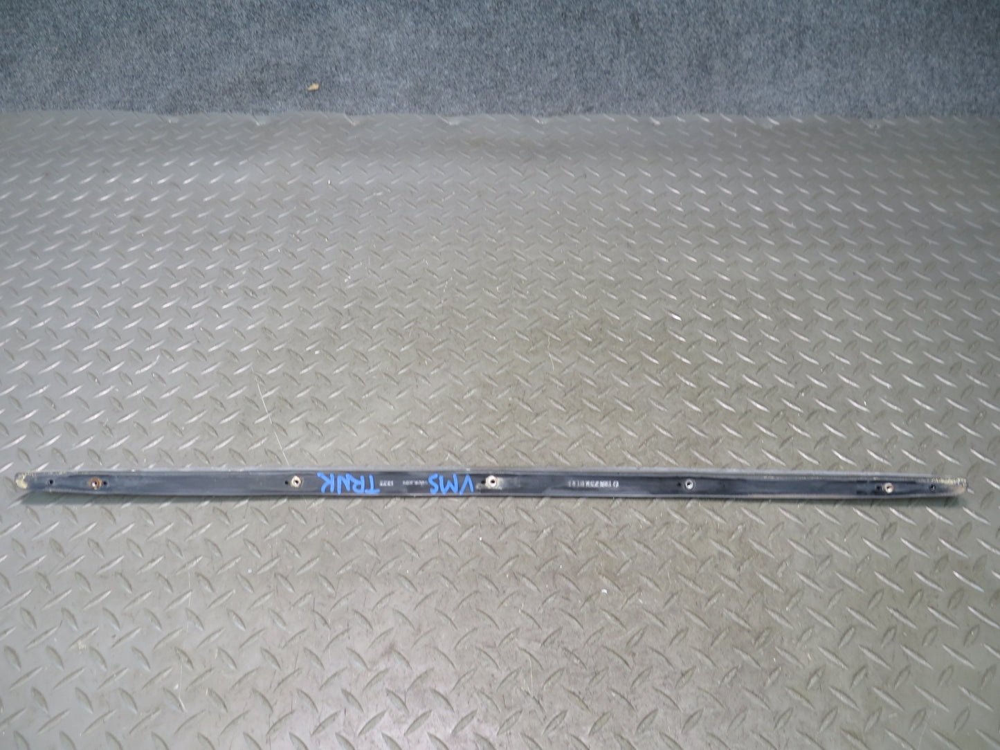 86-91 Mercedes W126 Rear Trunk Handle Chrome Trim Molding Cover 1267580196 OEM