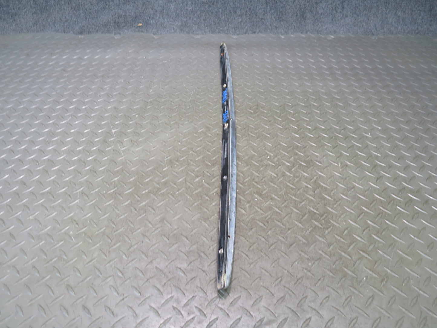 86-91 Mercedes W126 Rear Trunk Handle Chrome Trim Molding Cover 1267580196 OEM