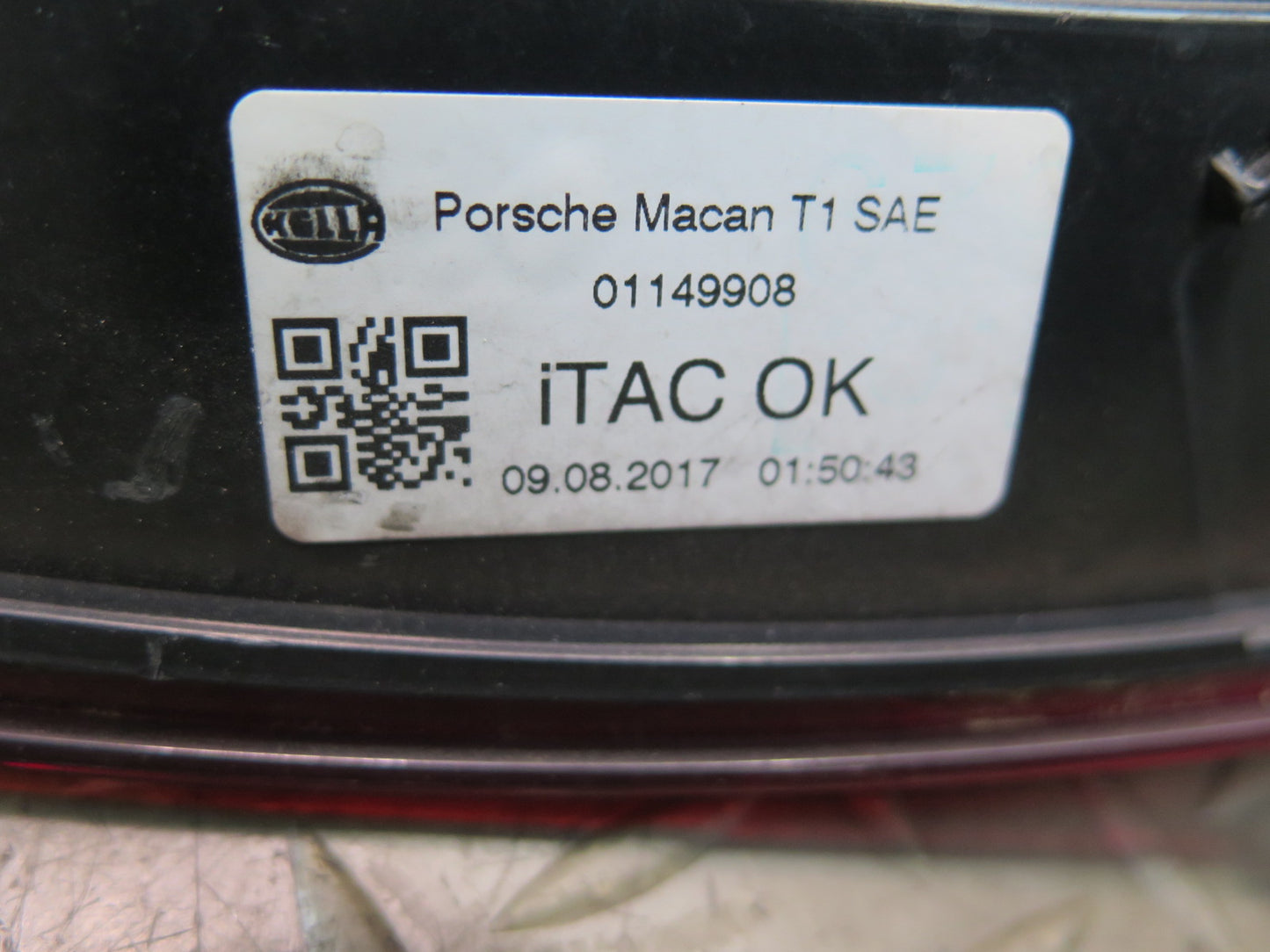 2015-2018 Porsche Macan Rear Right Tail Light Lamp 95B945096C