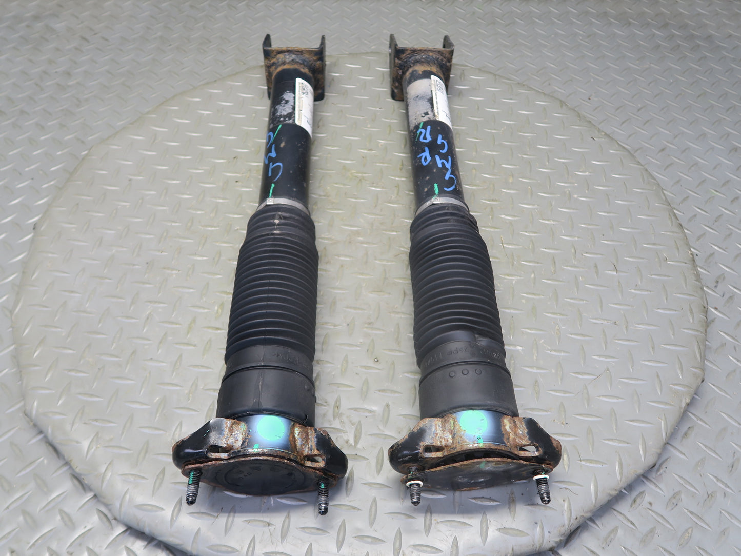 2013-2019 Mercedes X166 GLS450 Rear Left & Right Side Shock Strut Absorber Set