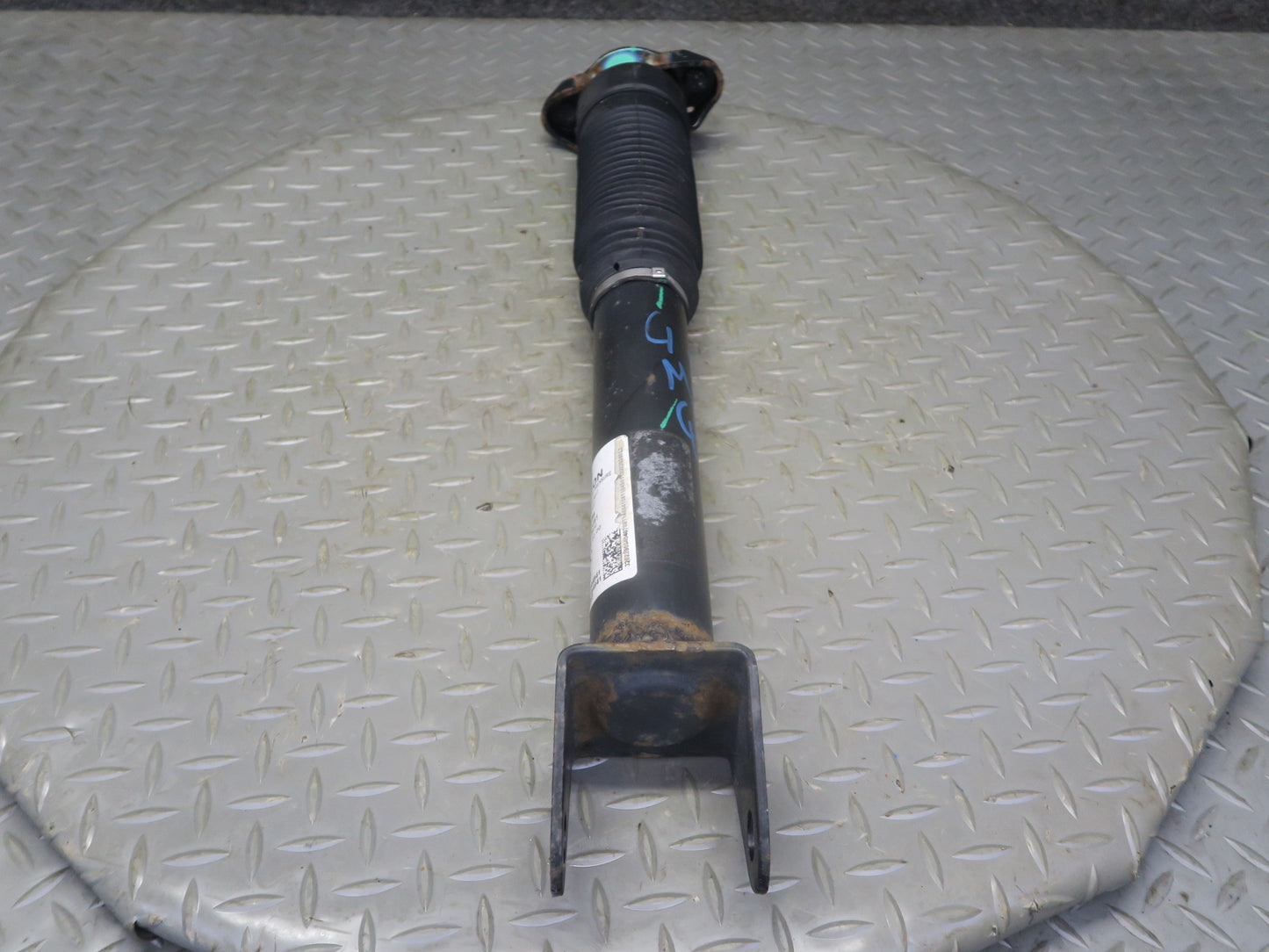 2013-2019 Mercedes X166 GLS450 Rear Left & Right Side Shock Strut Absorber Set