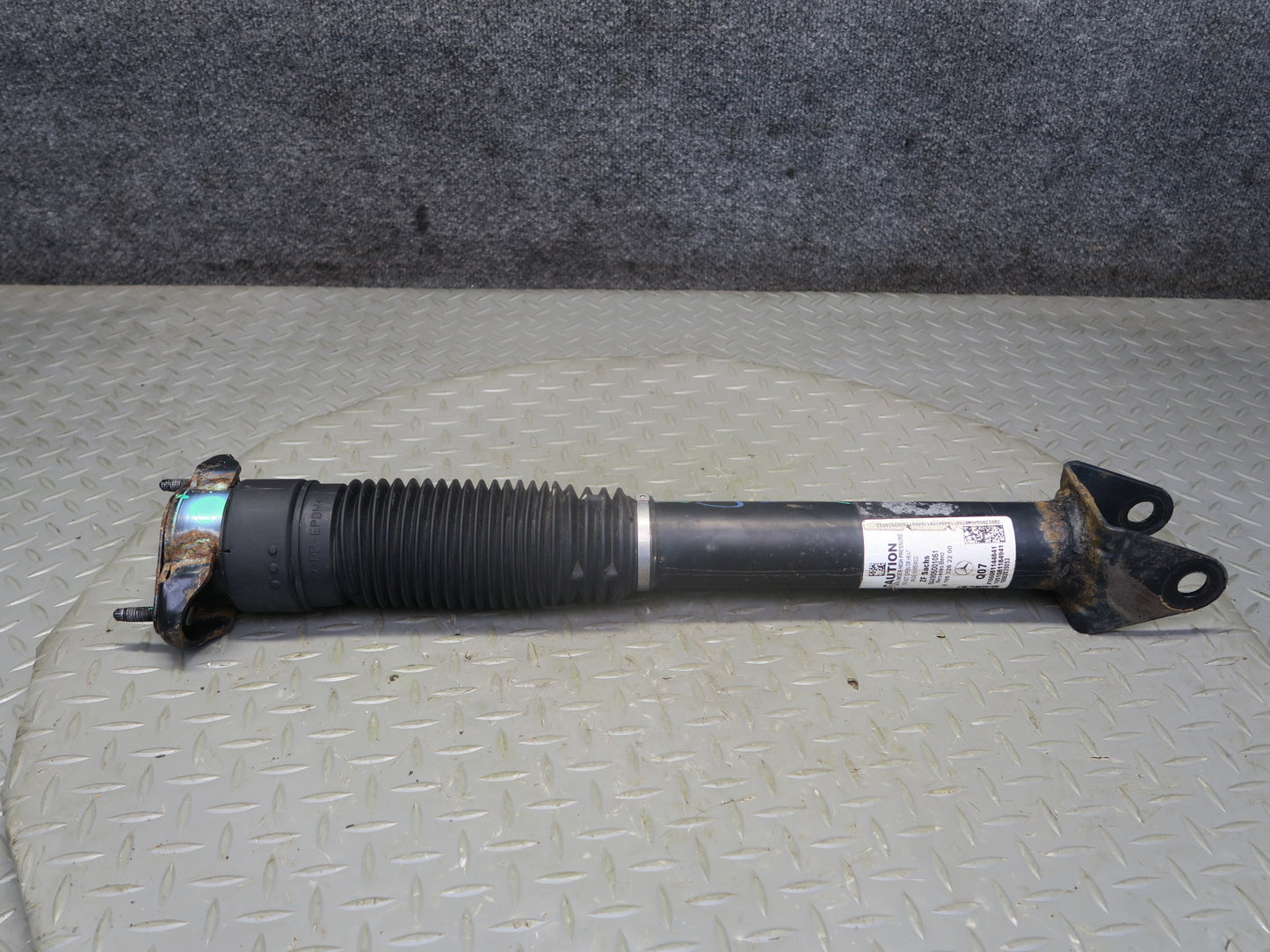 2013-2019 Mercedes X166 GLS450 Rear Left & Right Side Shock Strut Absorber Set