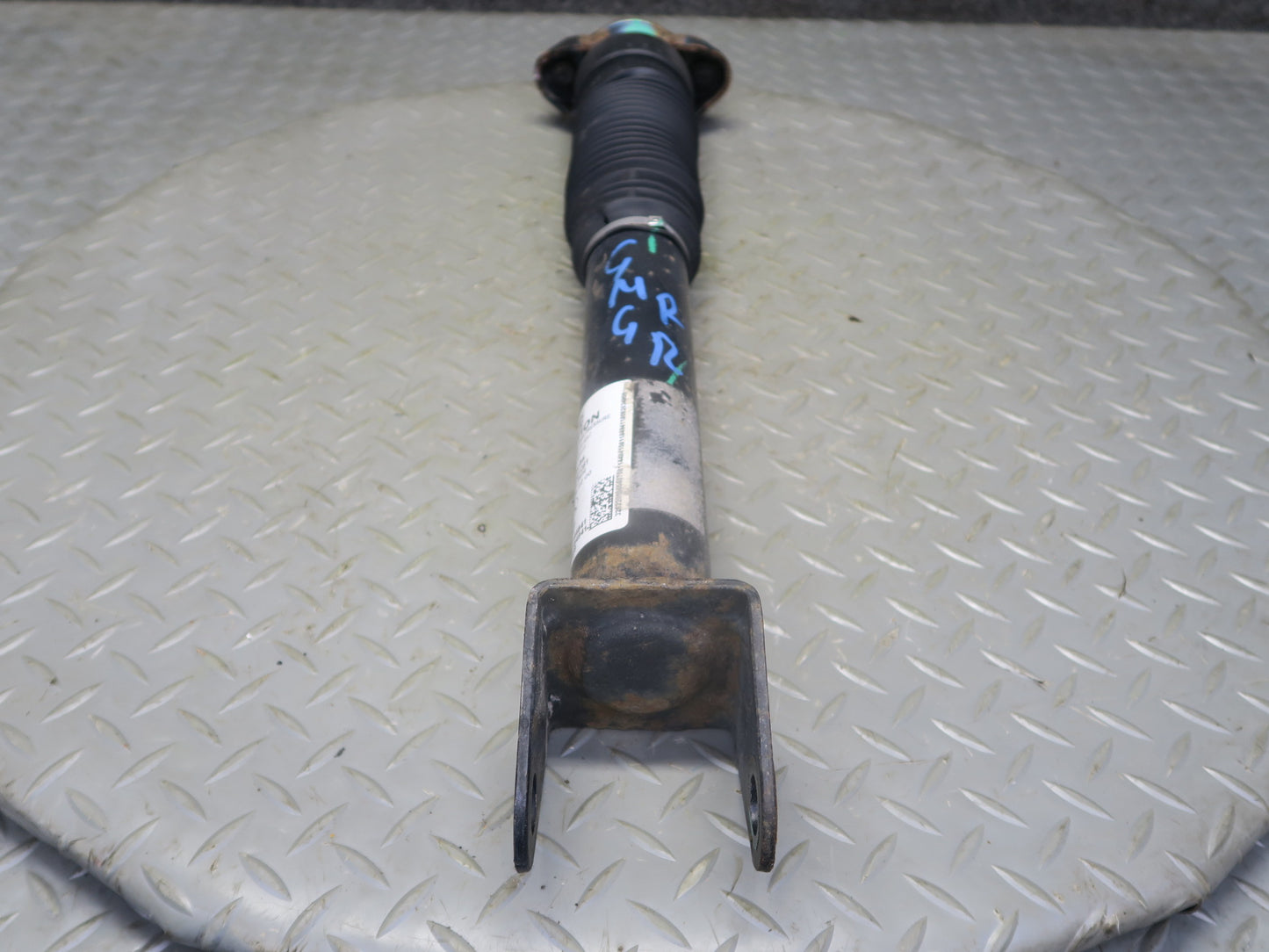2013-2019 Mercedes X166 GLS450 Rear Left & Right Side Shock Strut Absorber Set