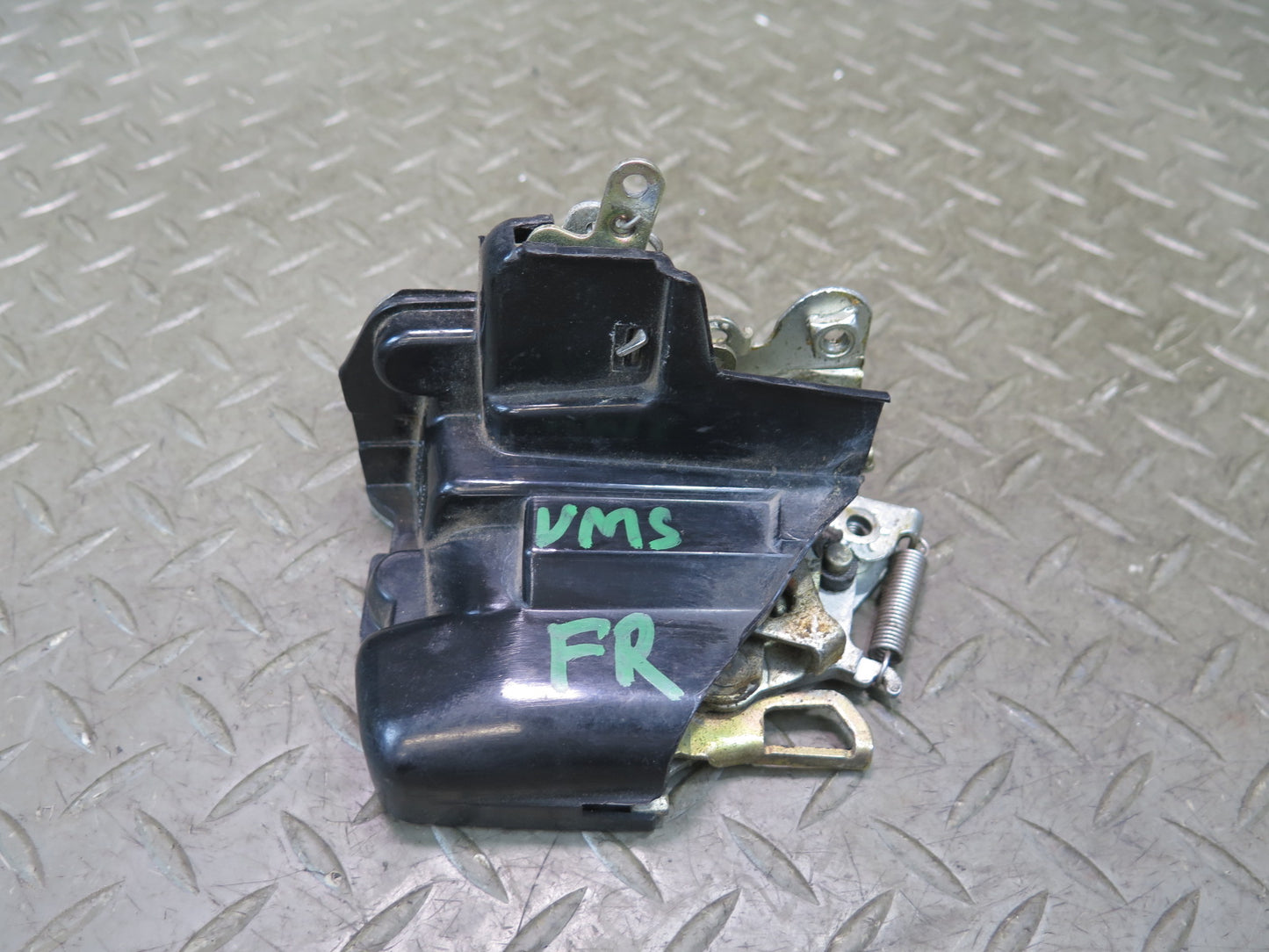 86-91 Mercedes W126 560SEL Front Right Door Lock Latch OEM