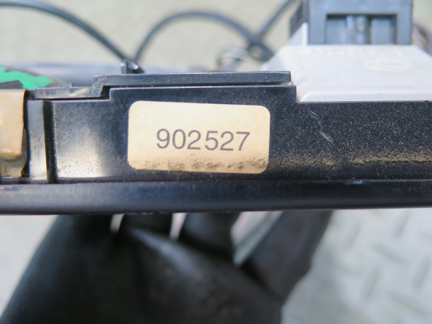 86-91 Mercedes W126 560SEL 420SEL Front Overhead Dome Interior Light Lamp OEM