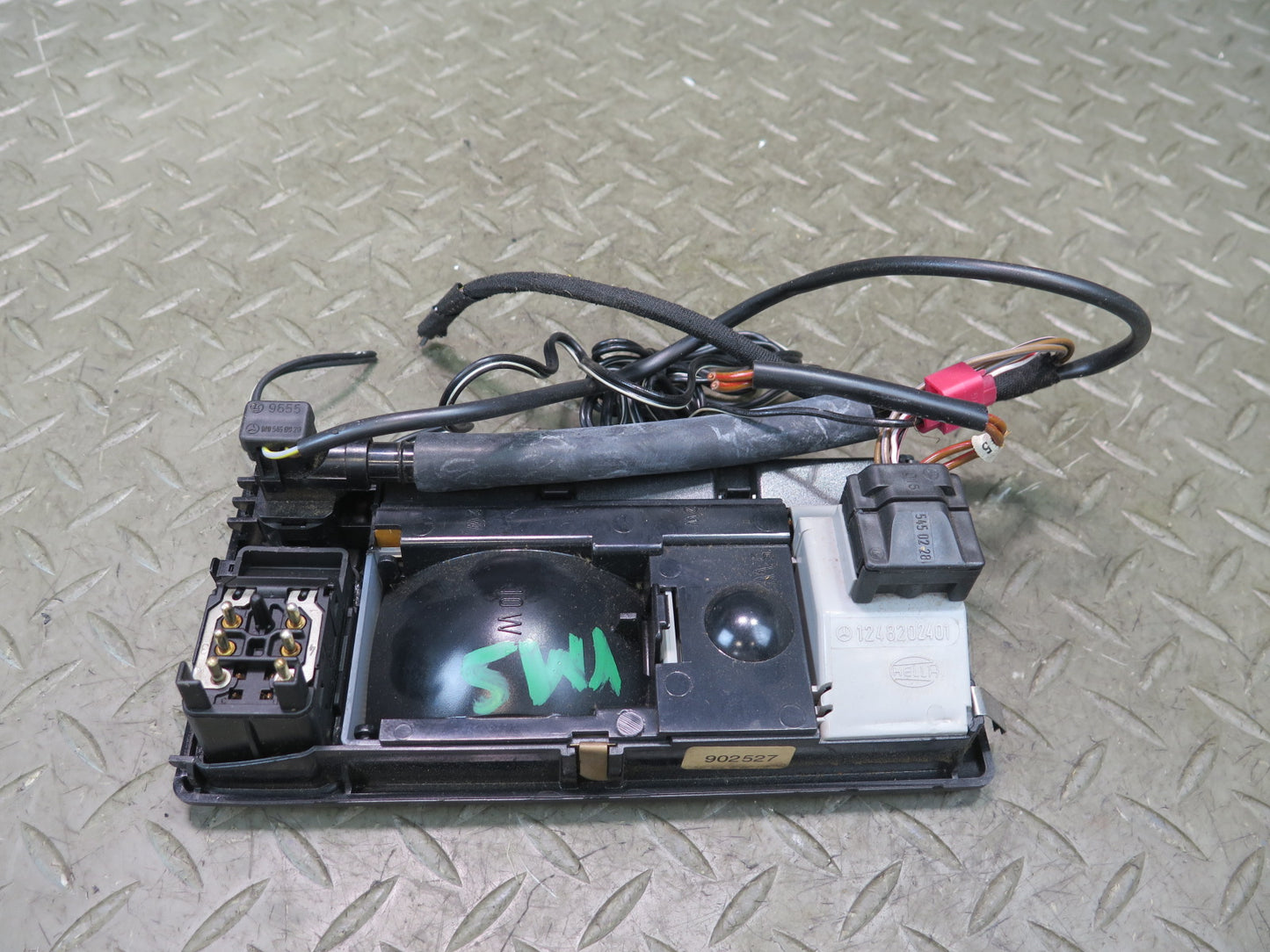 86-91 Mercedes W126 560SEL 420SEL Front Overhead Dome Interior Light Lamp OEM