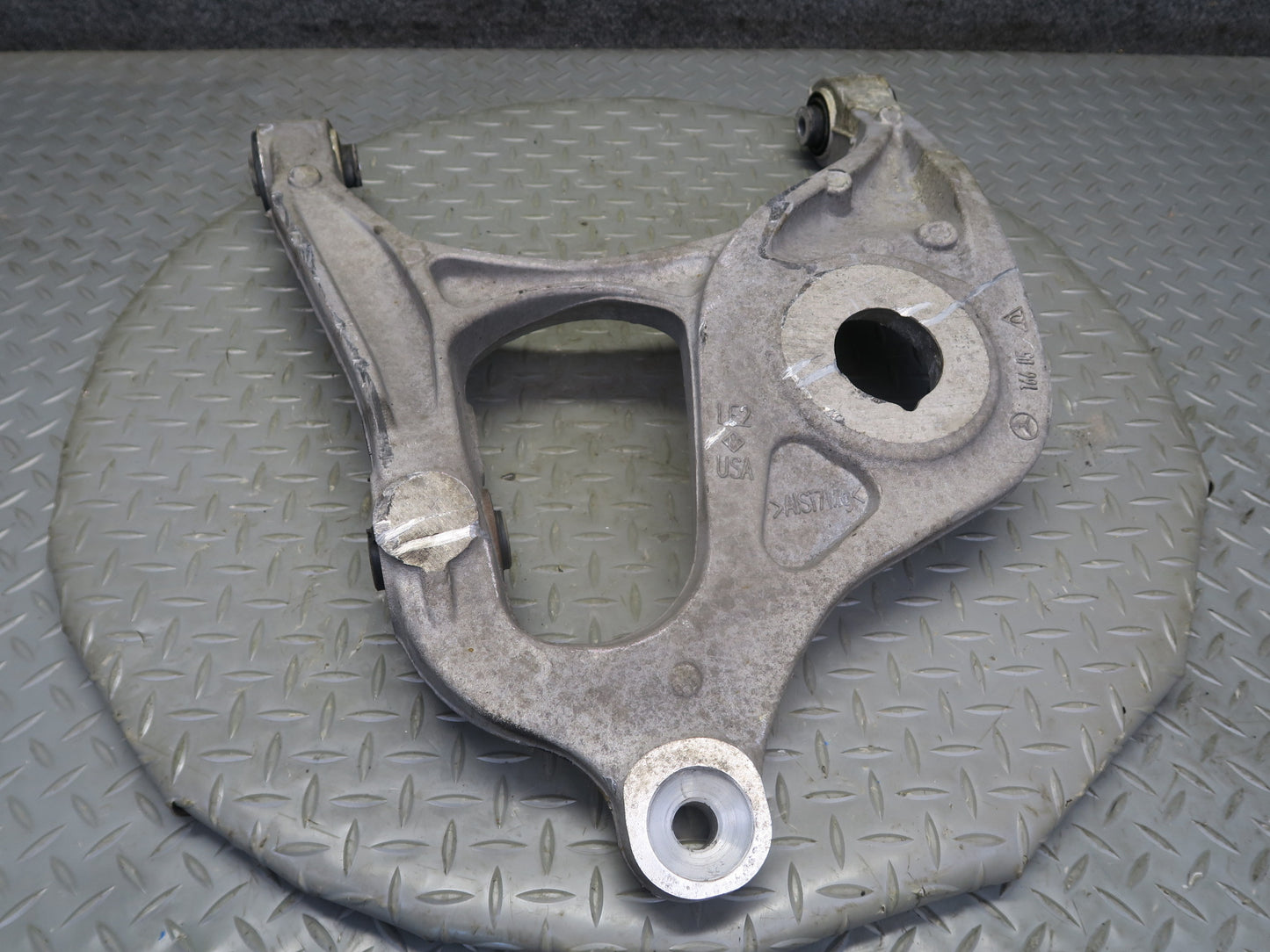 2017-2019 Mercedes X166 GLS450 Rear Left Side Upper Lower Control Arm Set of 4