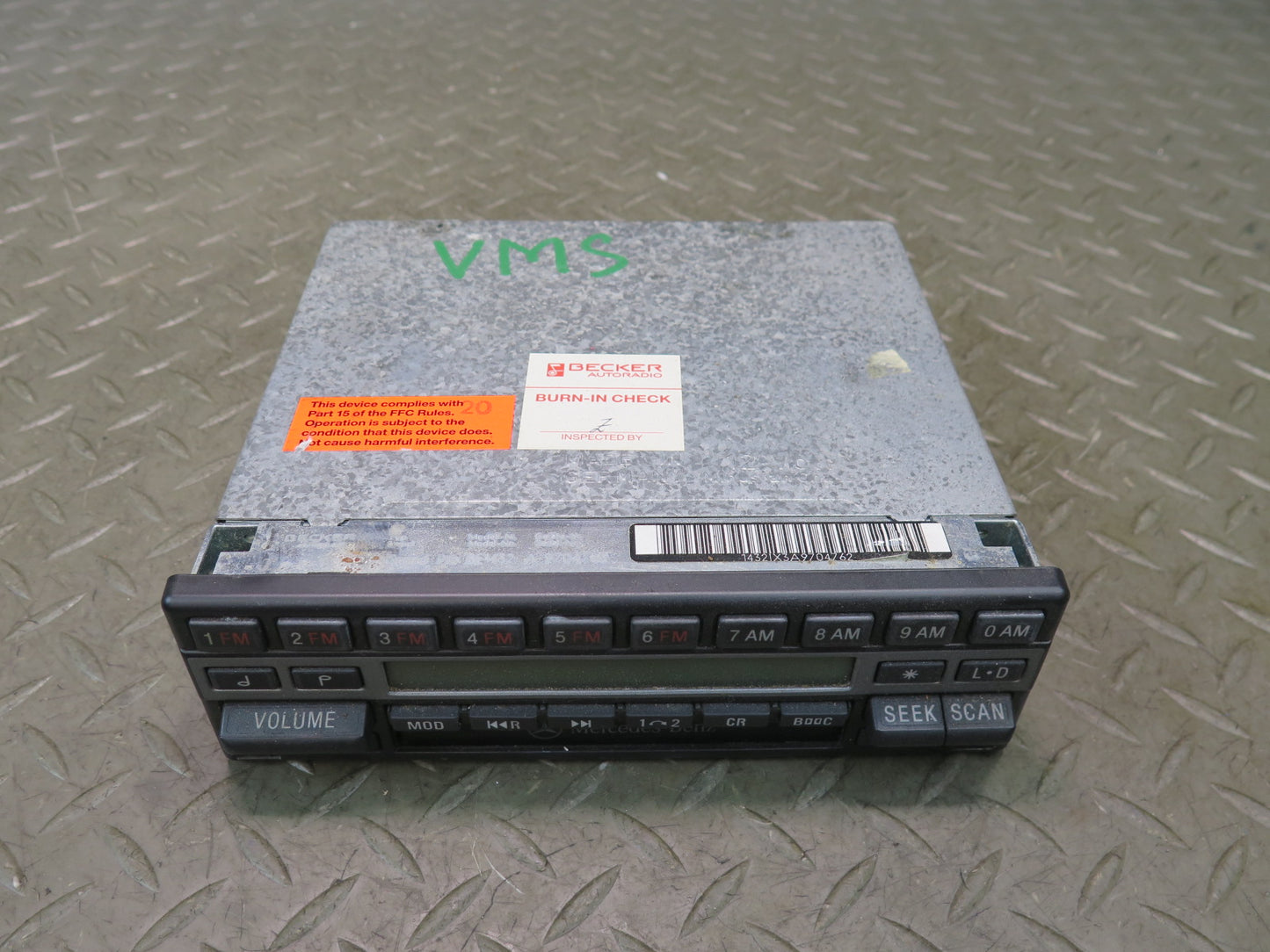 1991 Mercedes W126 560SEL Becker Grand Prix Radio Audio Cassette Player OEM