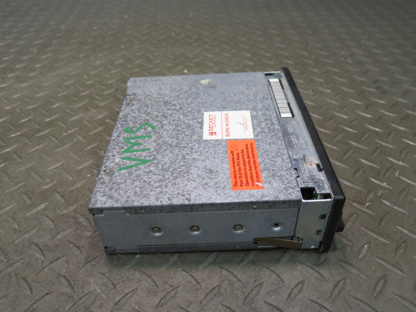 1991 Mercedes W126 560SEL Becker Grand Prix Radio Audio Cassette Player OEM