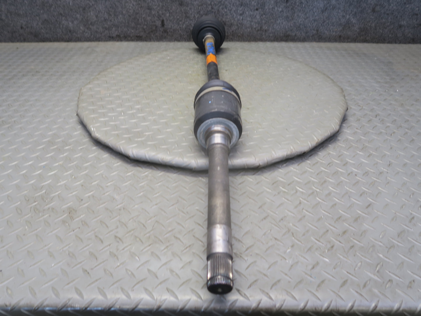 2017-2019 Mercedes X166 GLS450 Front right Pass Side Axle Shaft Halfshaft