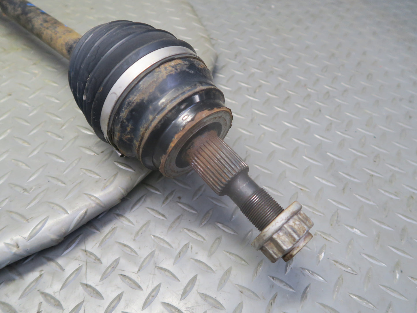 2017-2019 Mercedes X166 GLS450 Front right Pass Side Axle Shaft Halfshaft