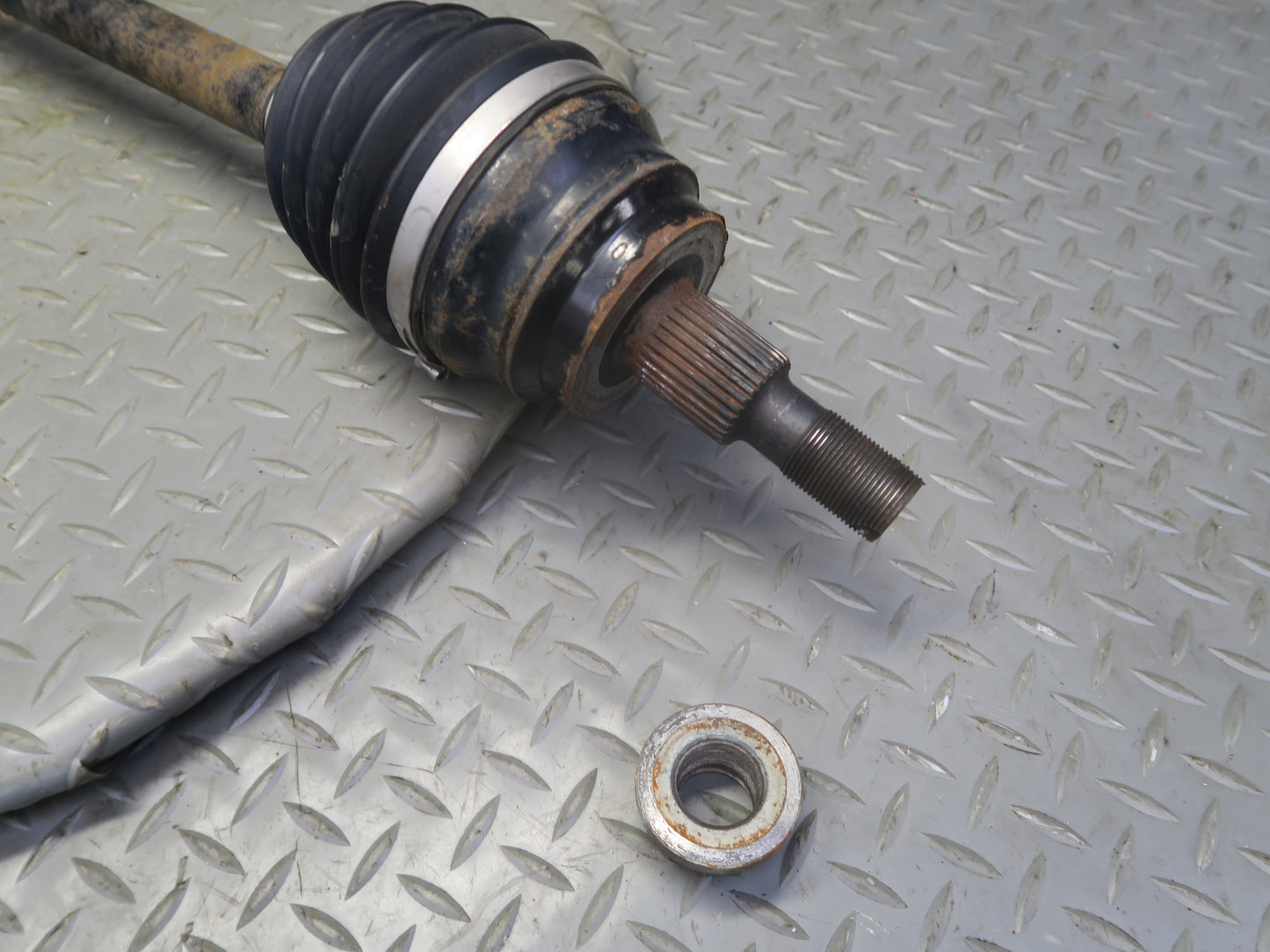 2017-2019 Mercedes X166 GLS450 Front right Pass Side Axle Shaft Halfshaft