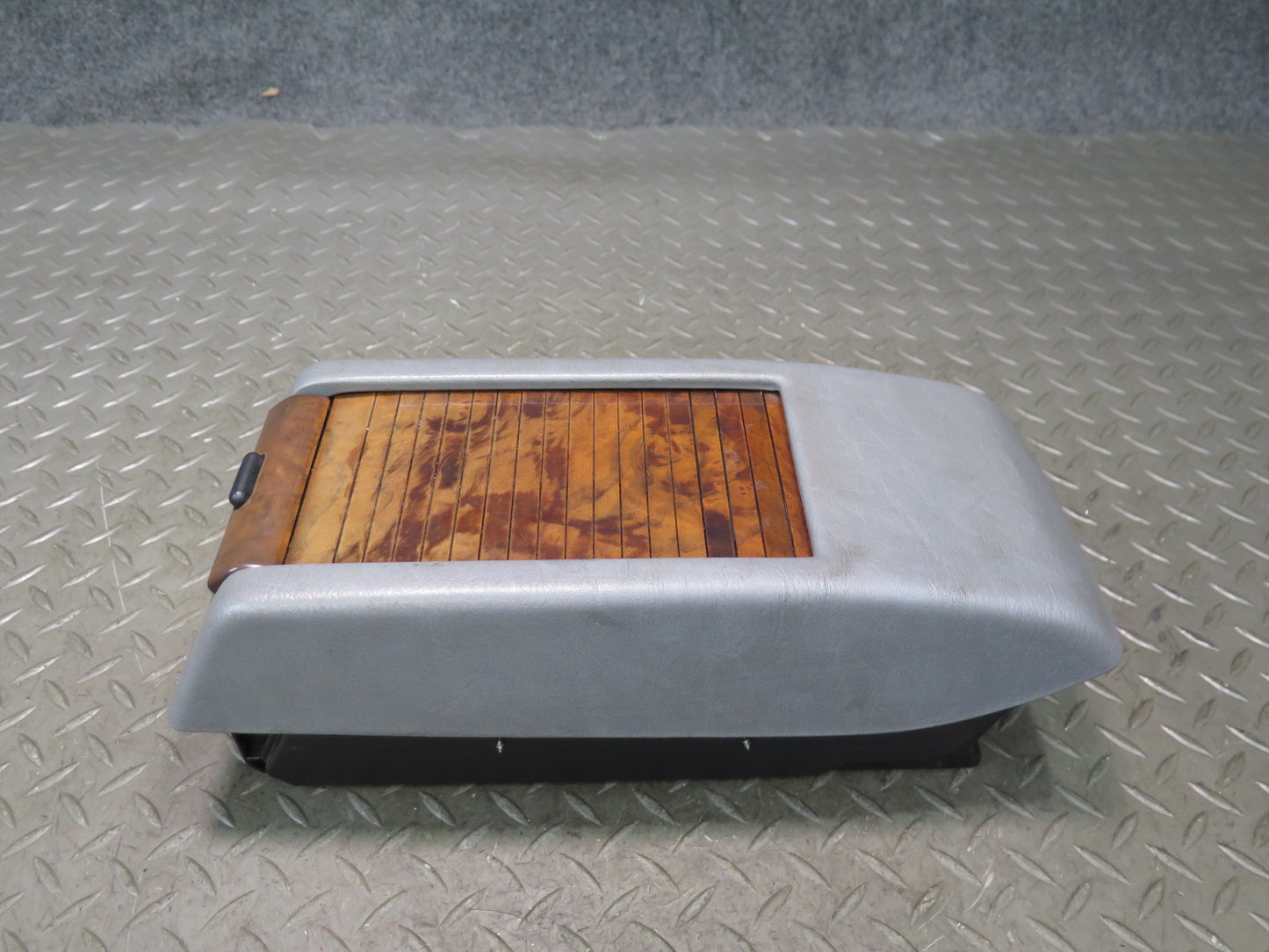 86-91 Mercedes W126 560SEL Center Console Compartment Storage 1266802352 OEM
