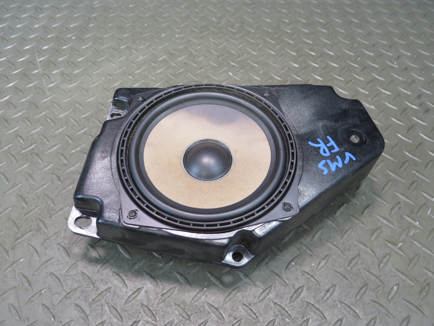 86-91 Mercedes W126 560SEL Set of 2 Front Left & Right Door Audio Speaker OEM