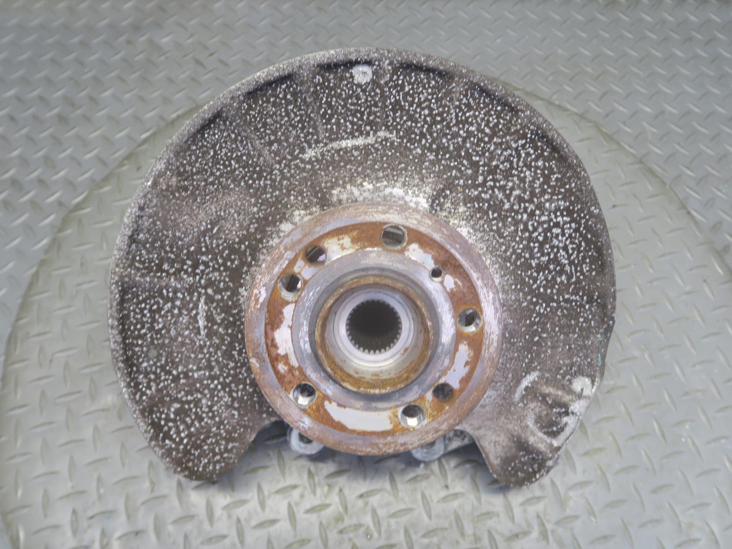2013-2019 Mercedes X166 GLS450 Rear Left Driver Side Spindle Knuckle Wheel Hub