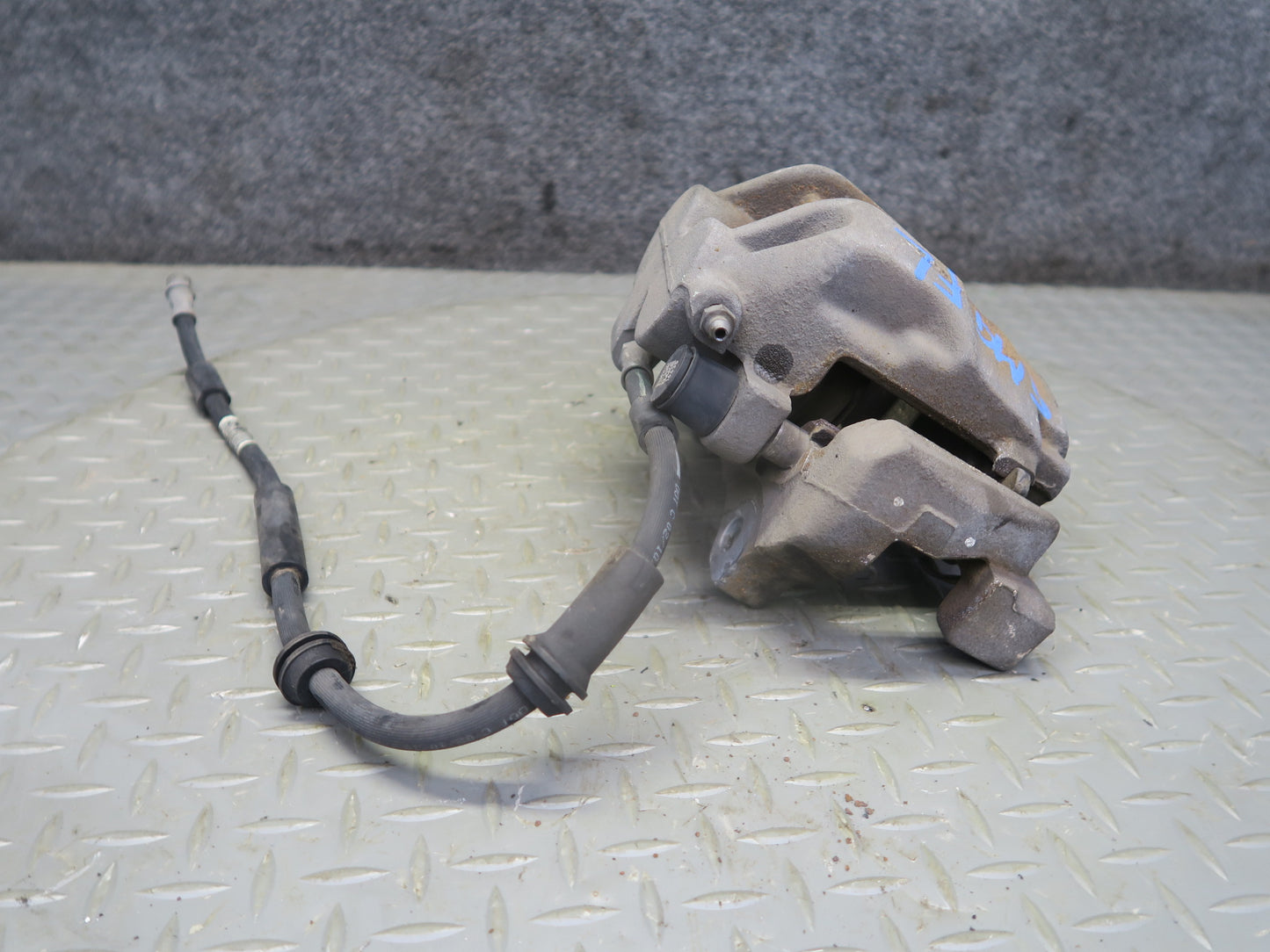 2013-2019 Mercedes X166 GLS450 Front Left & Right Side Brake Caliper Set of 2