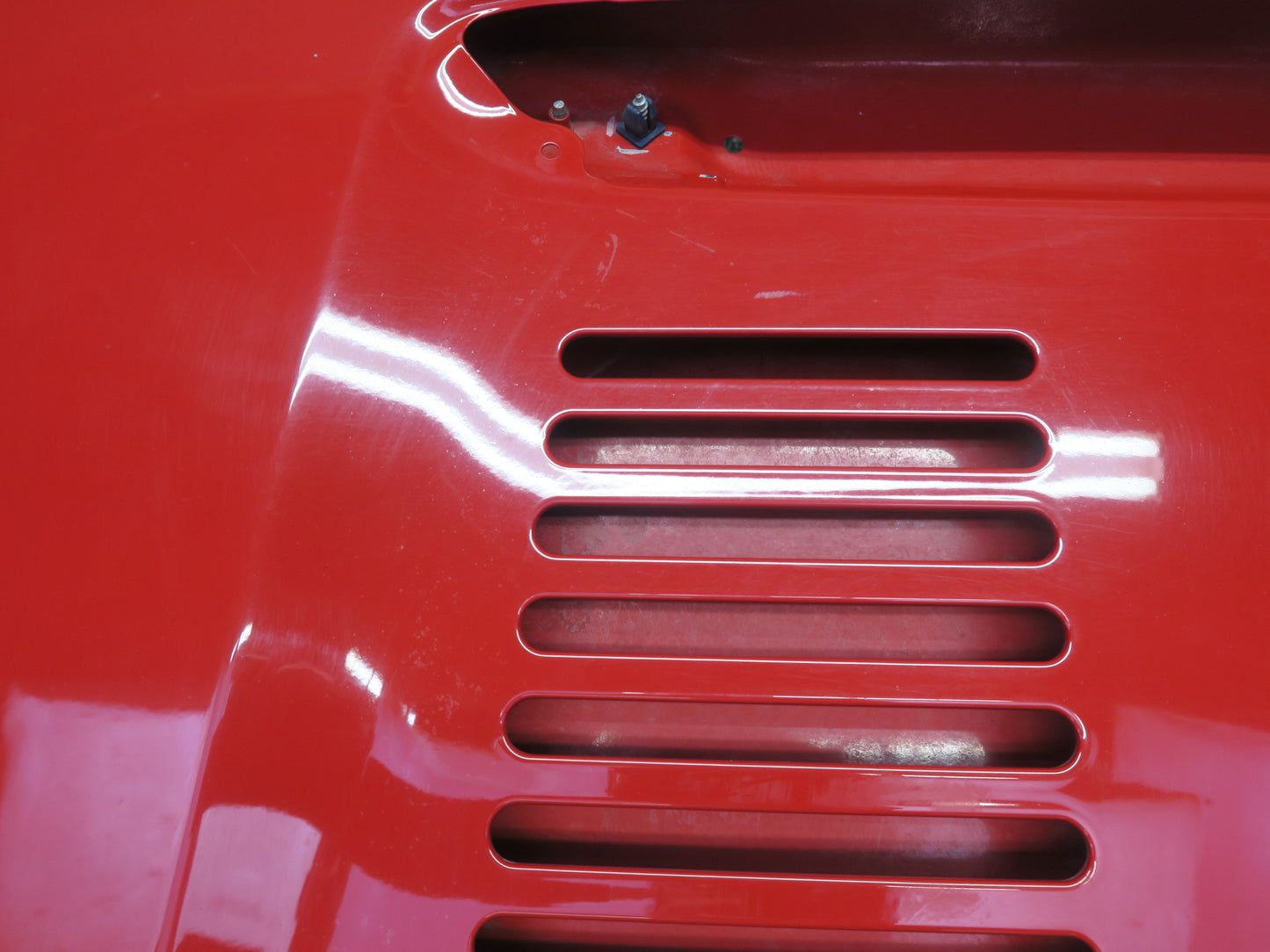 00-05 Toyota MR2 Spyder ZZW30L Rear Trunk Lid Engine Shell Panel Cover RED OEM