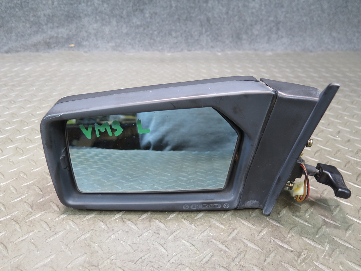 86-91 Mercedes W126 560SEL Front Left Door Exterior Side View Mirror Gray OEM