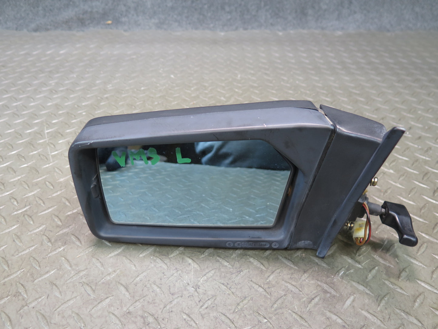 86-91 Mercedes W126 560SEL Front Left Door Exterior Side View Mirror Gray OEM