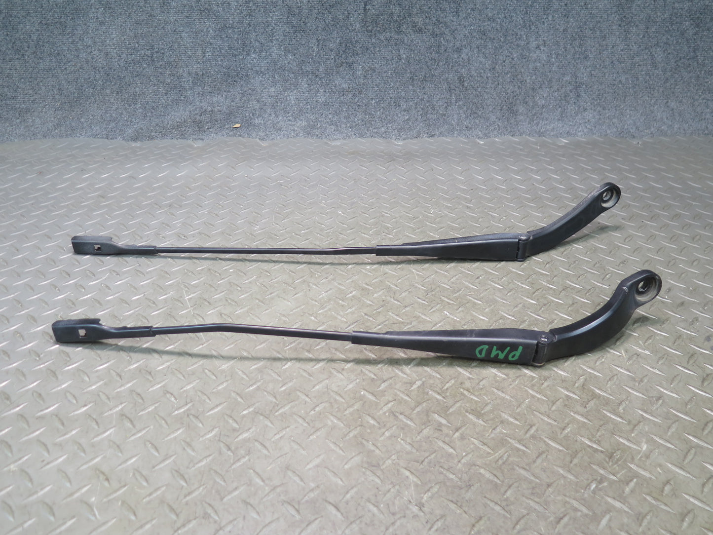 2015-2024 Porsche Macan Front Left & Right Wiper Arm Set of 2