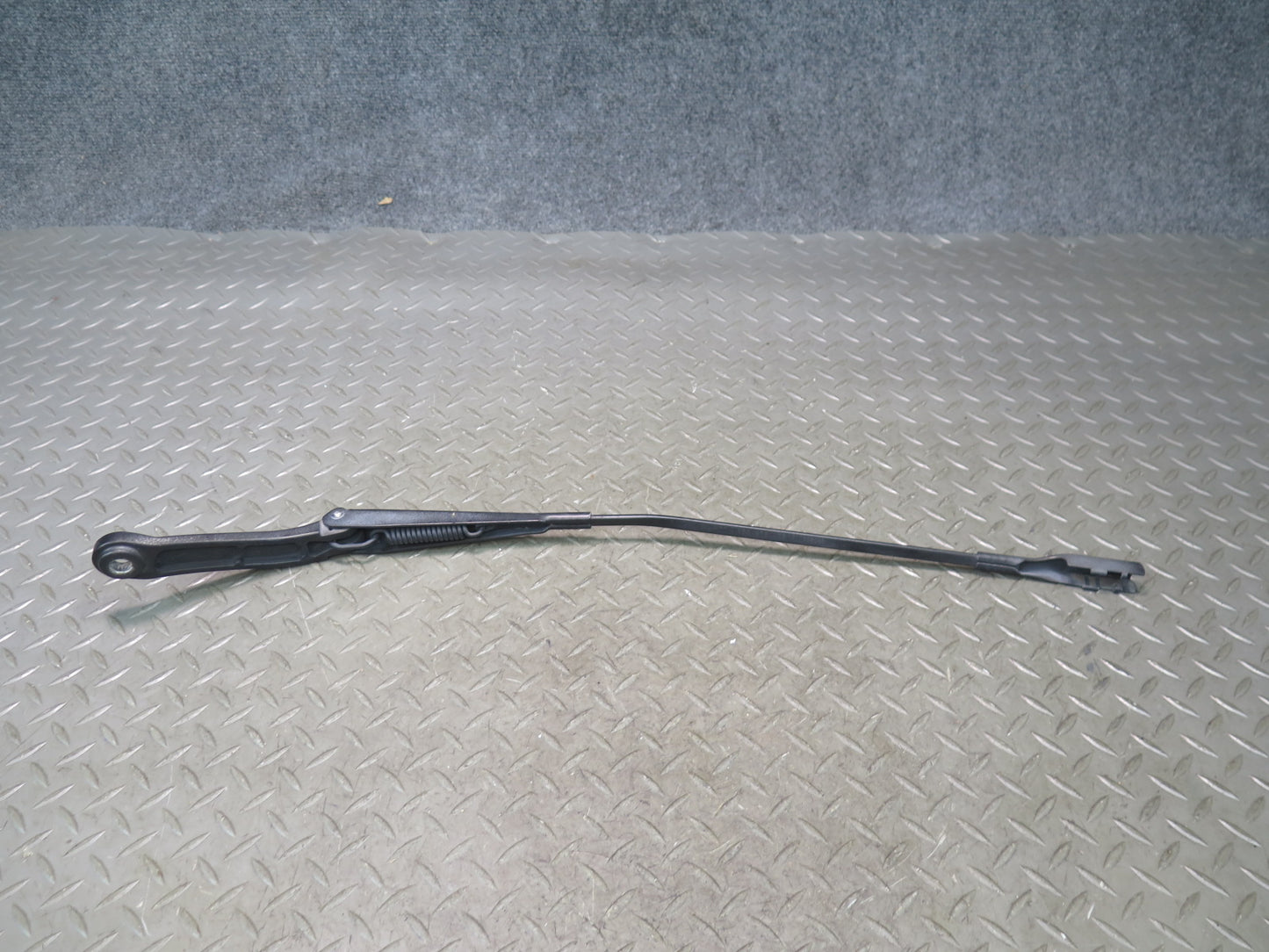 2015-2024 Porsche Macan Front Left & Right Wiper Arm Set of 2
