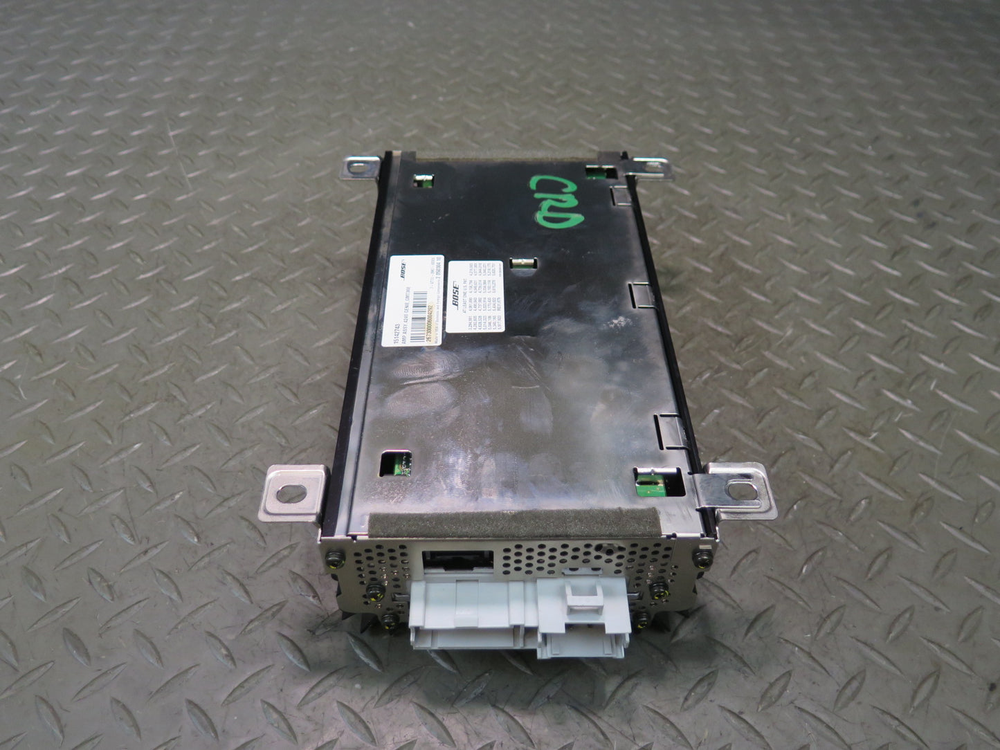 03-06 Chevrolet SSR Bose Radio Speaker Amplifier 15142743 OEM
