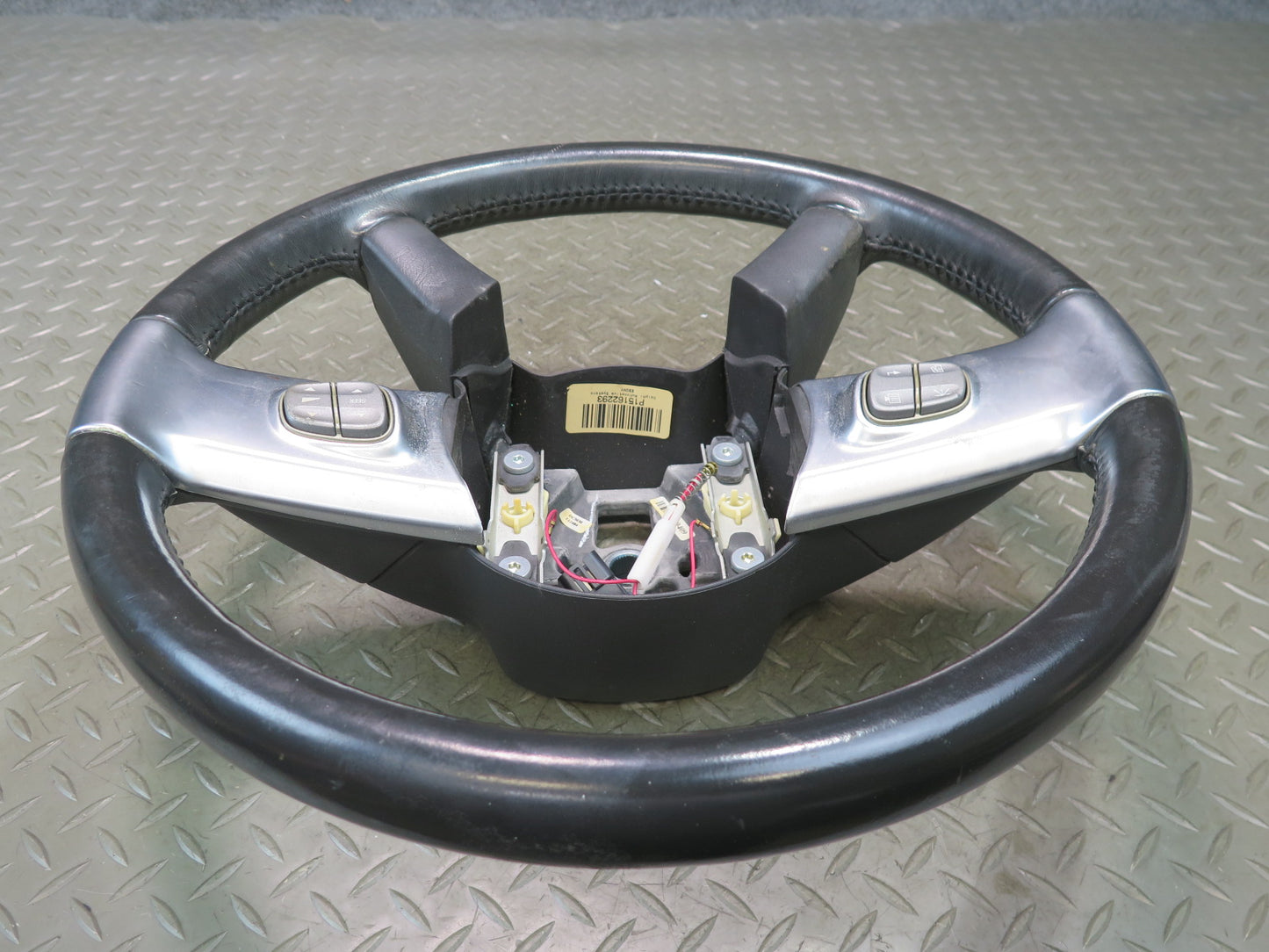 03-06 Chevrolet SSR Multifunction Leather Steering 15162293 OEM