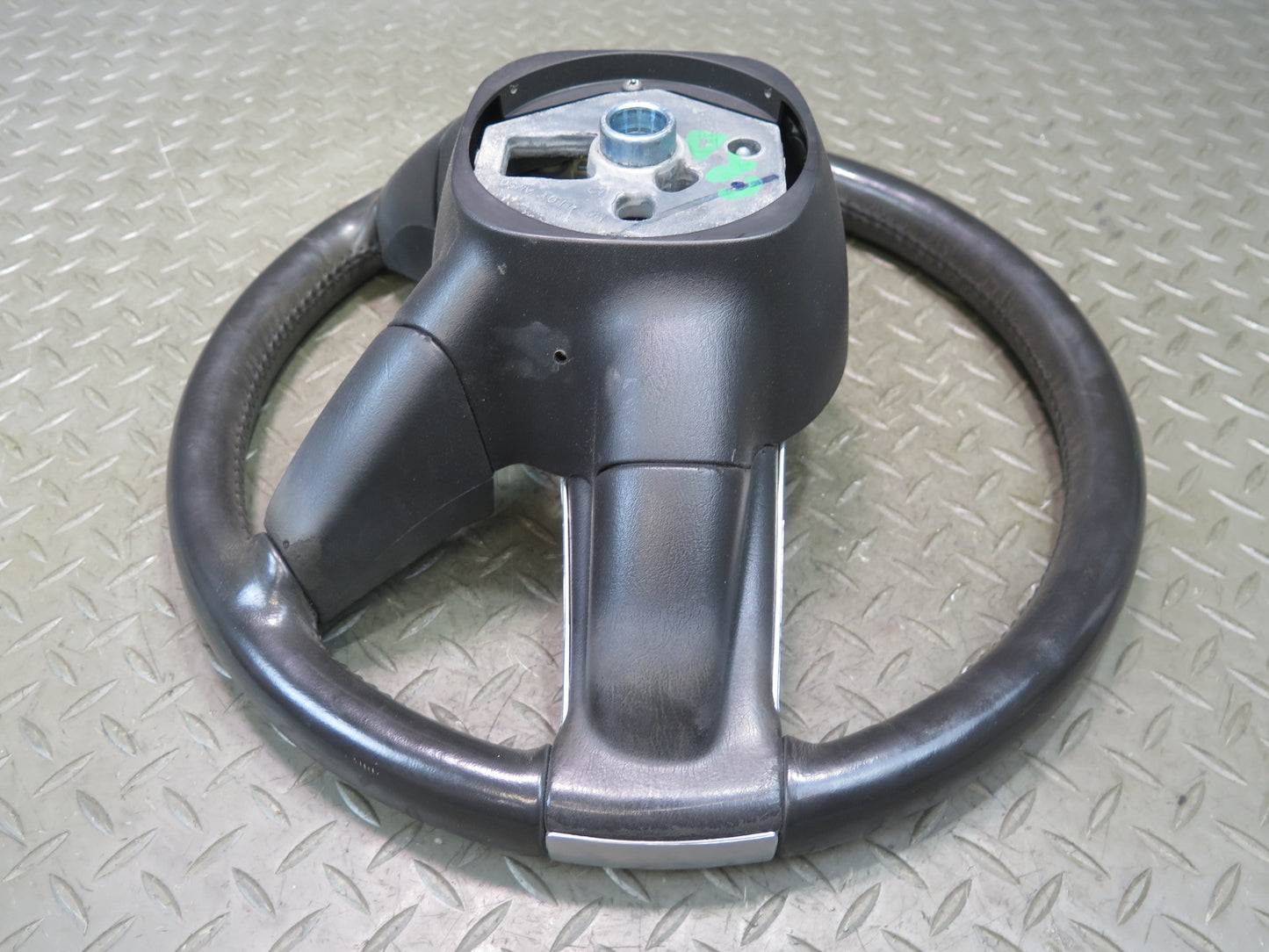 03-06 Chevrolet SSR Multifunction Leather Steering 15162293 OEM